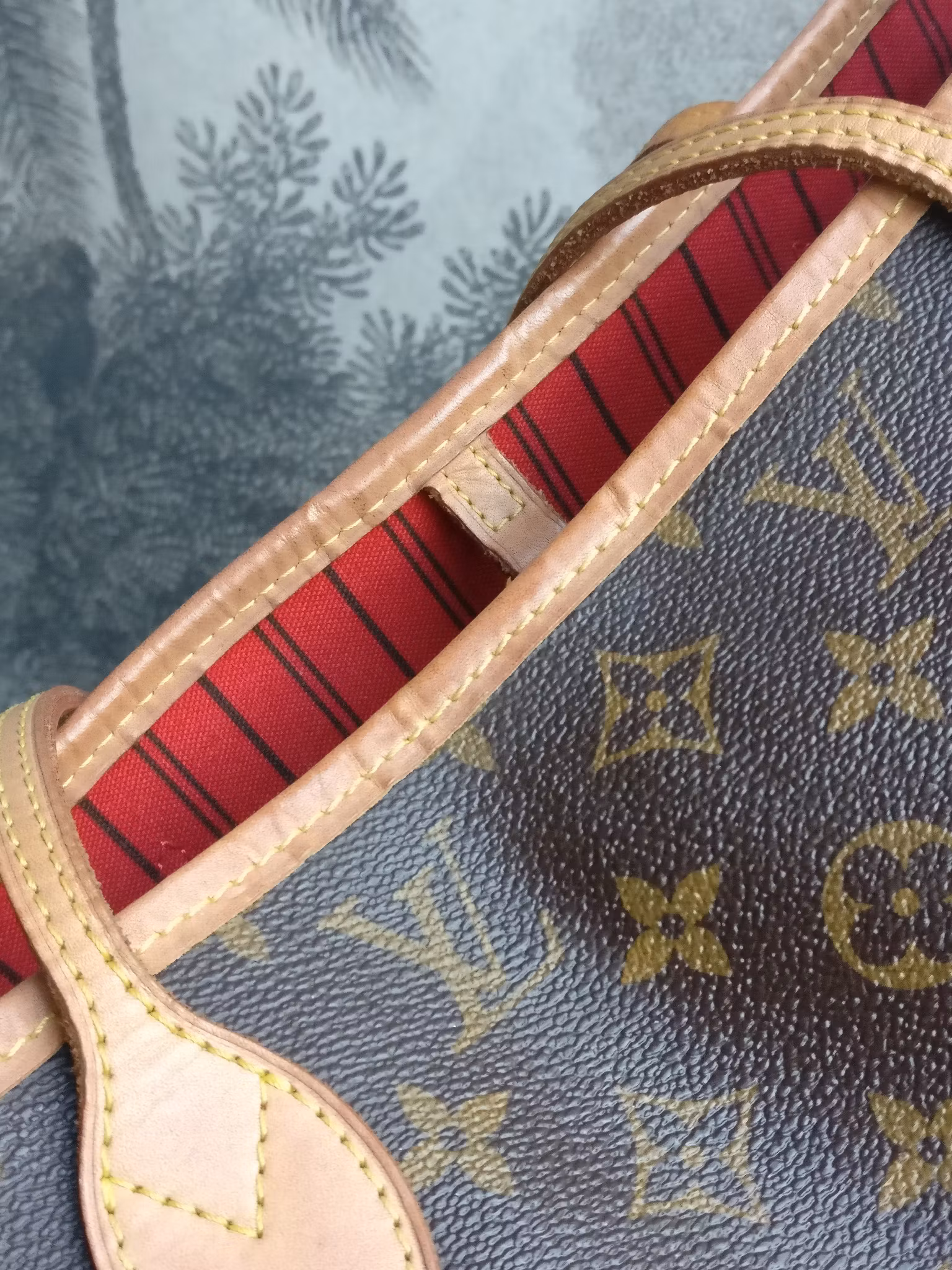 Louis Vuitton Neverfull MM