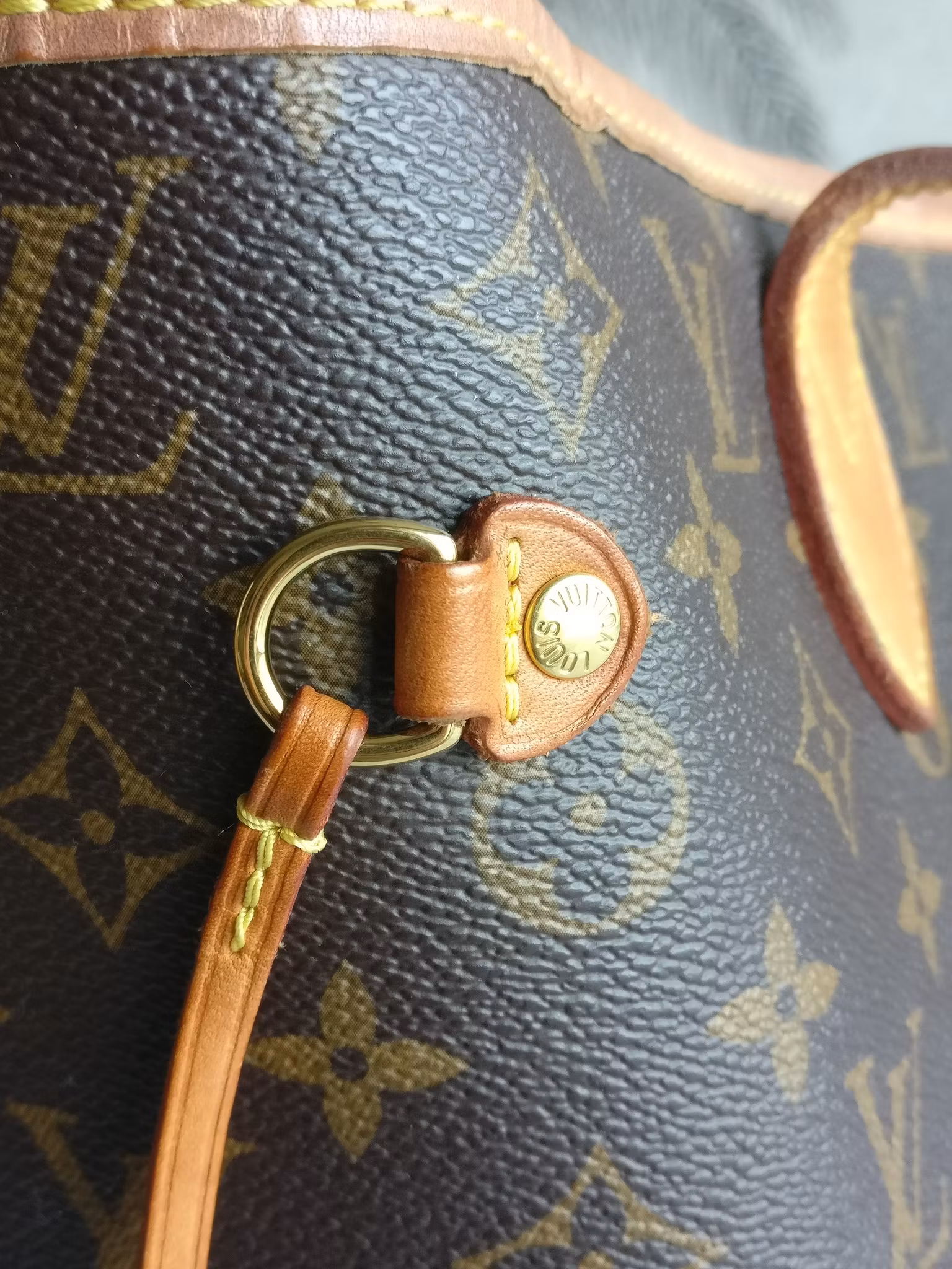 Louis Vuitton Neverfull MM