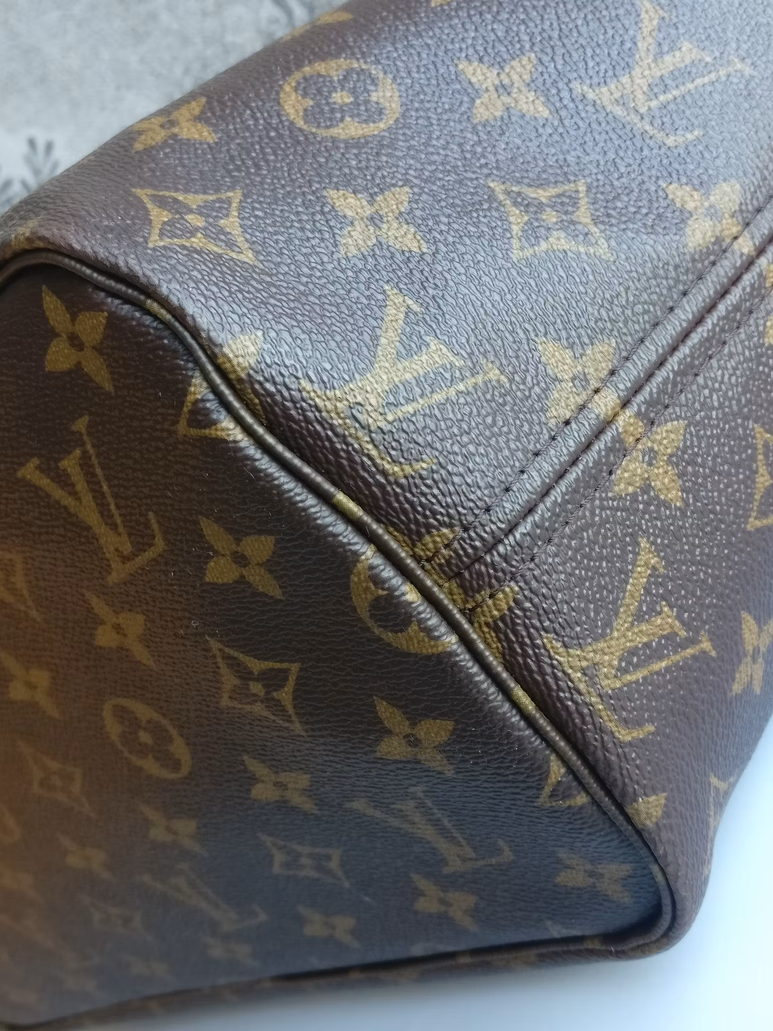 Louis Vuitton Neverfull MM