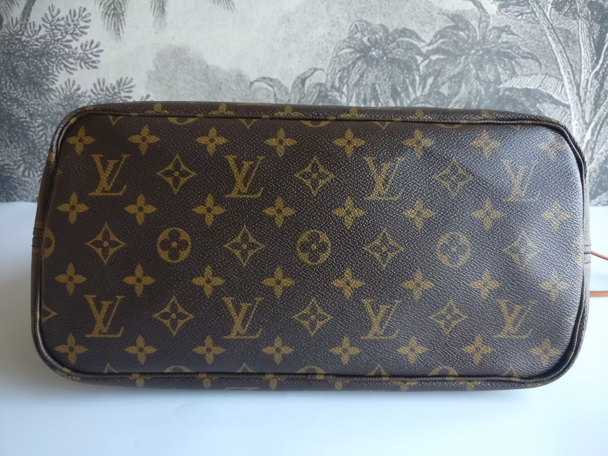 Louis Vuitton Neverfull MM