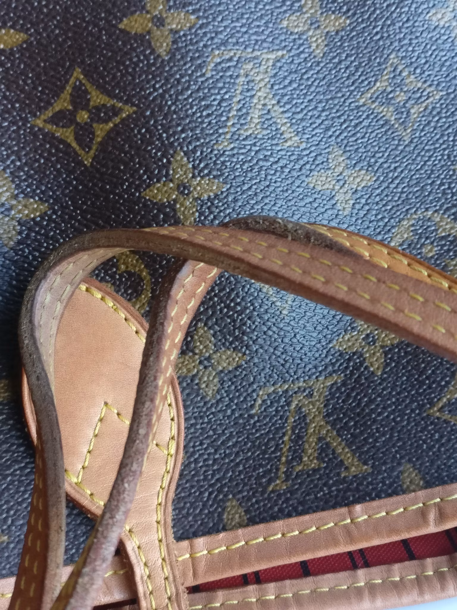 Louis Vuitton Neverfull MM