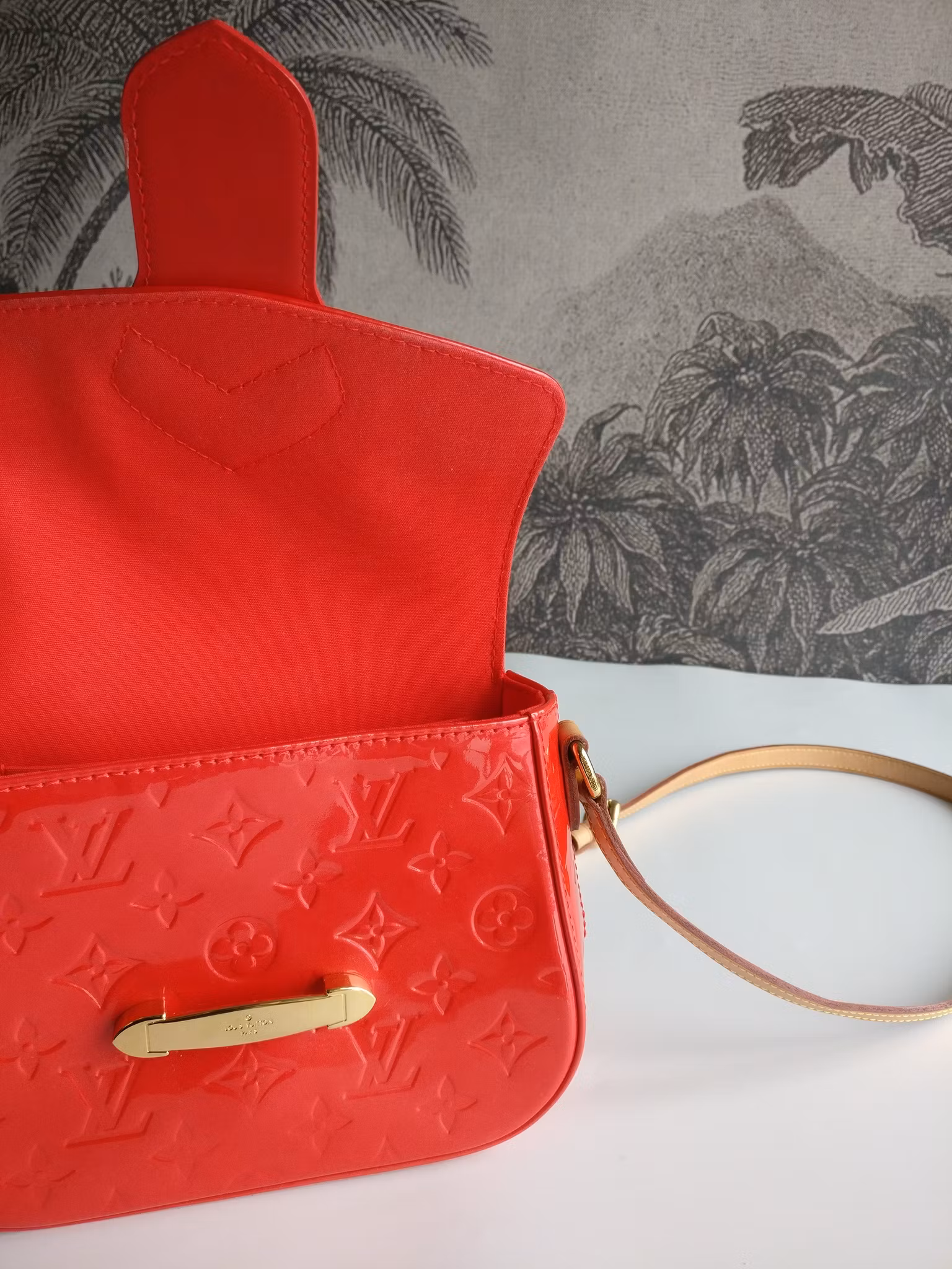 Louis Vuitton Bellflower PM Grenadine