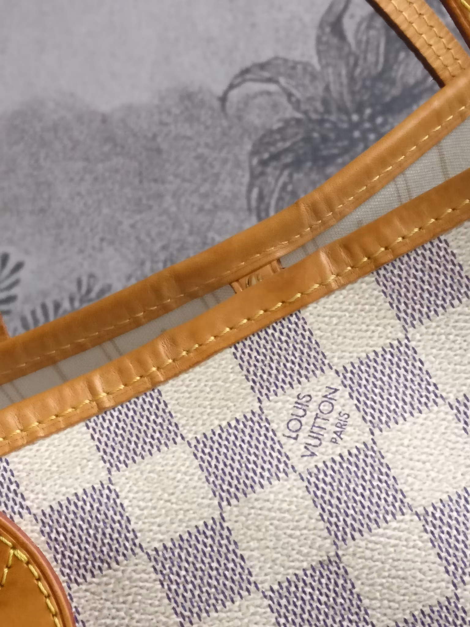 Louis Vuitton Neverfull PM Damier Azur
