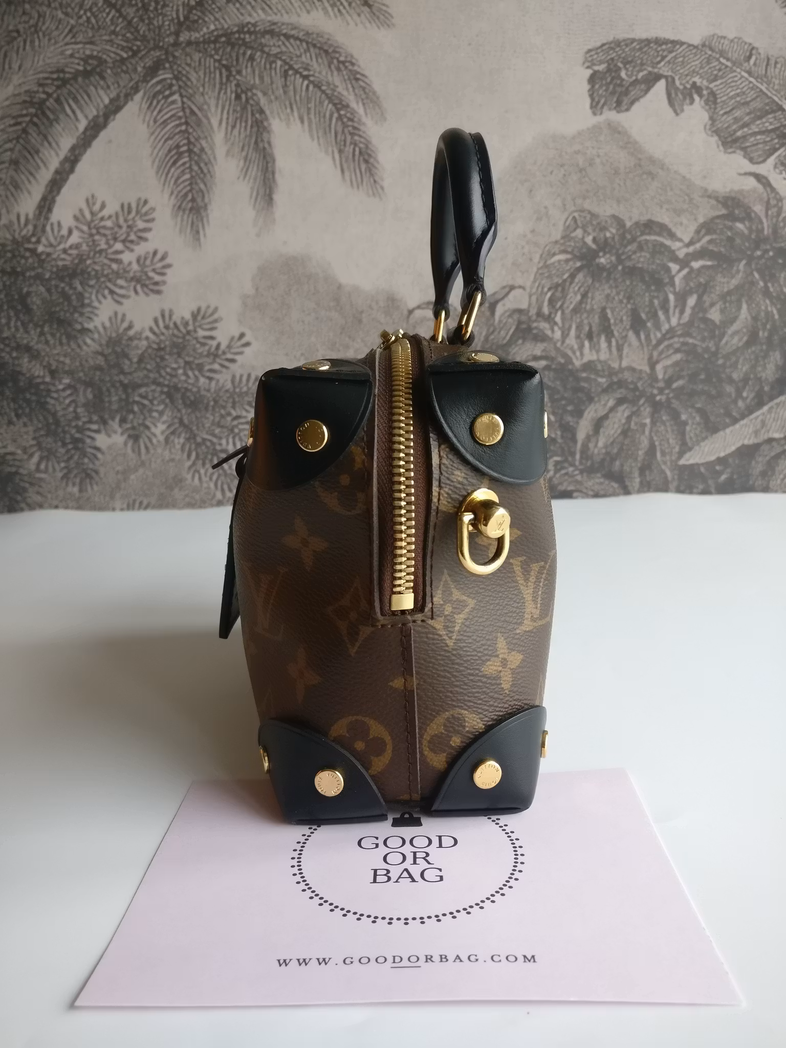 Louis Vuitton Petite Malle Souple