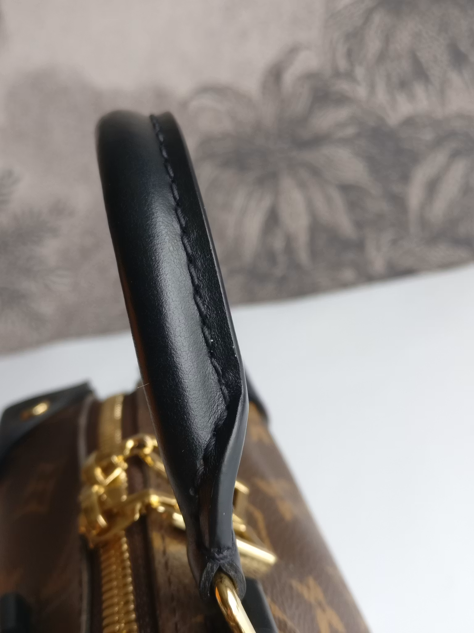 Louis Vuitton Petite Malle Souple