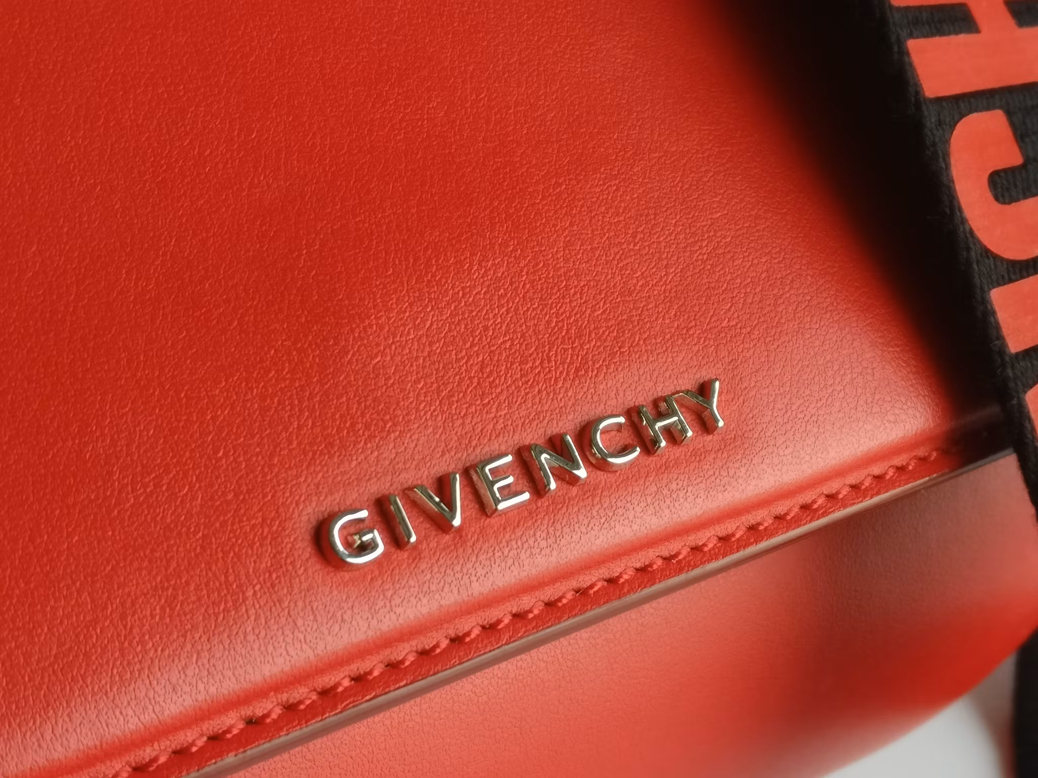 Givenchy Mini Pandora Box
