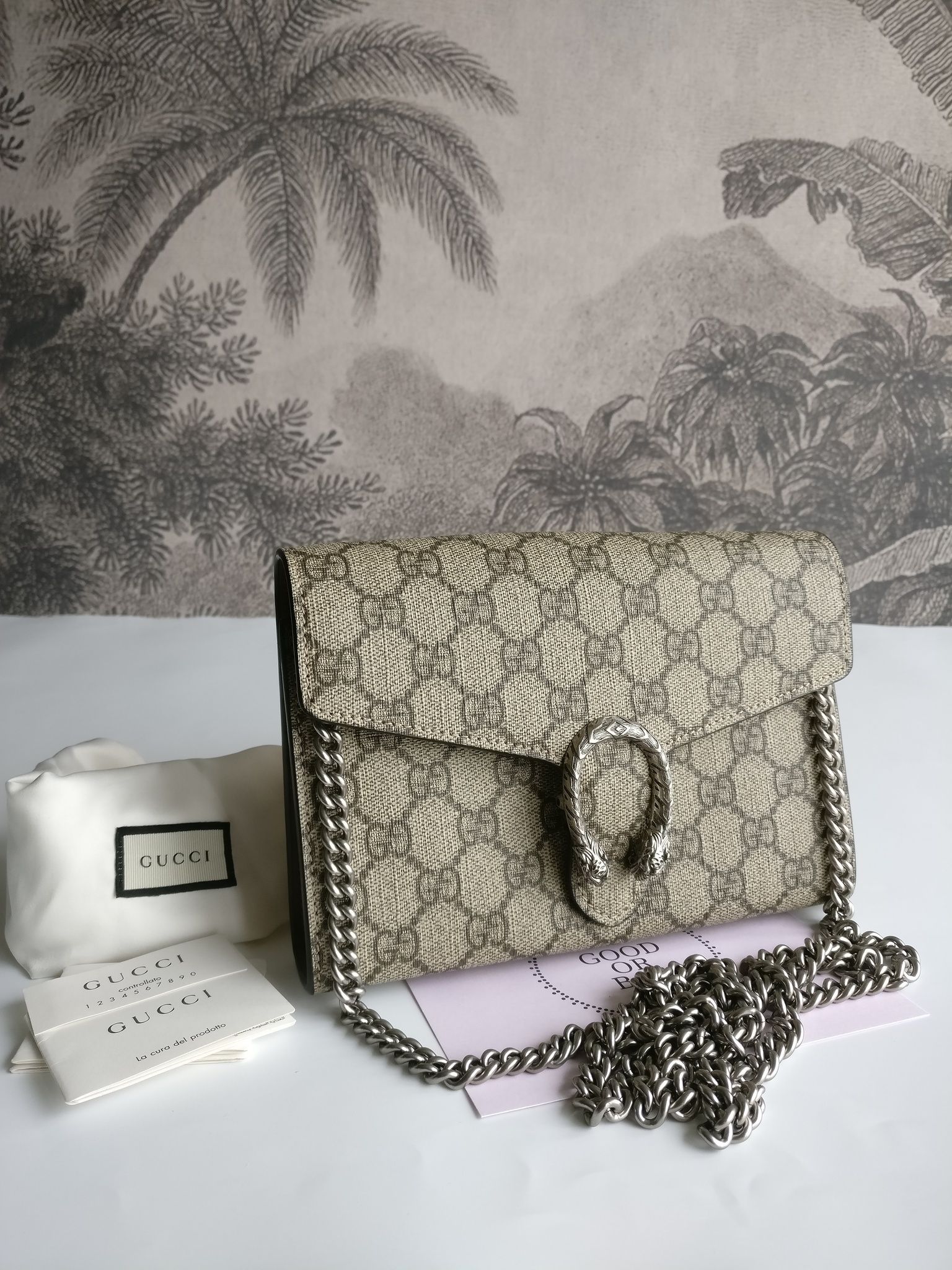 Gucci Dionysus GG Supreme Chain Wallet
