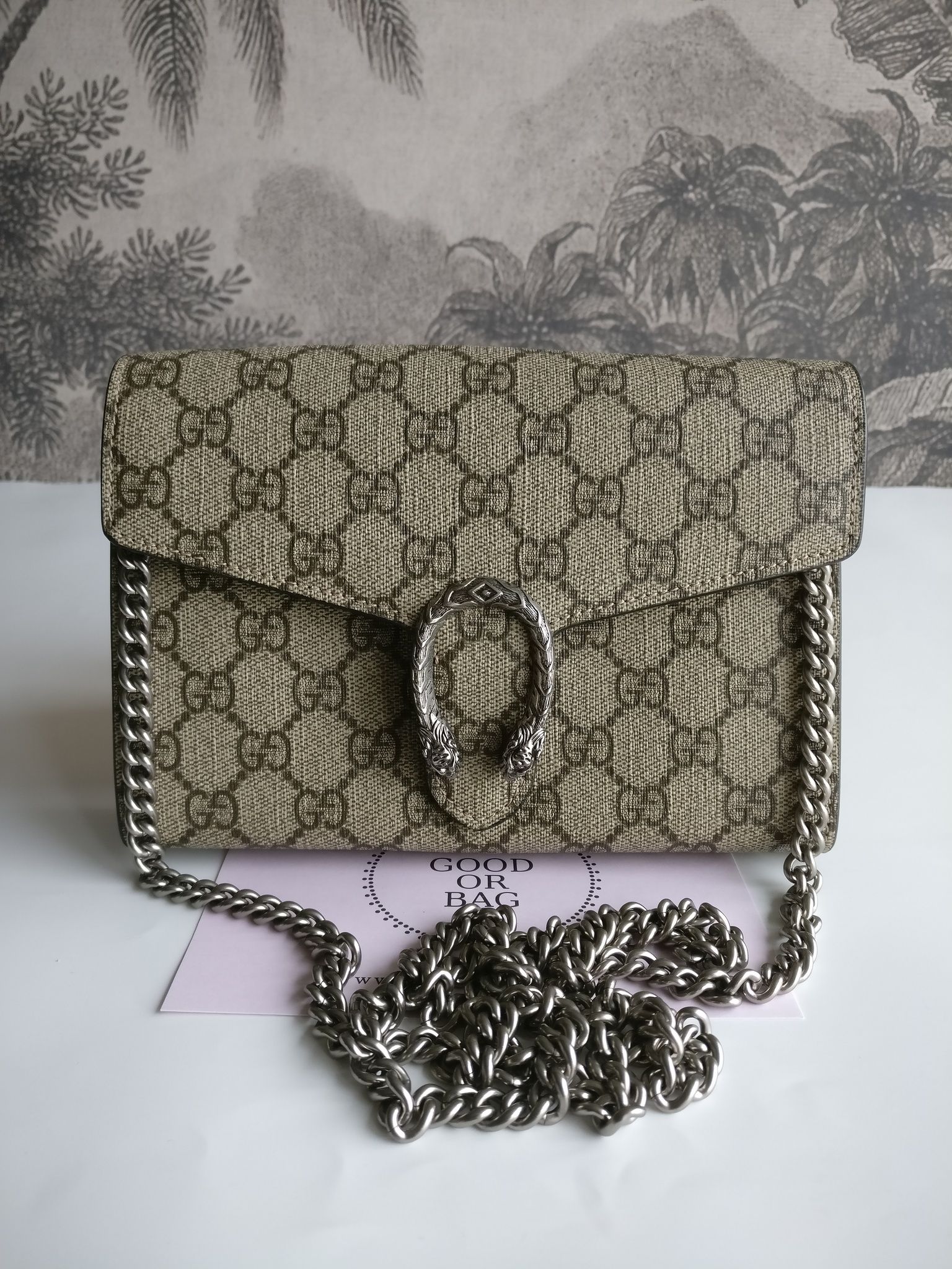 Gucci Dionysus GG Supreme Chain Wallet