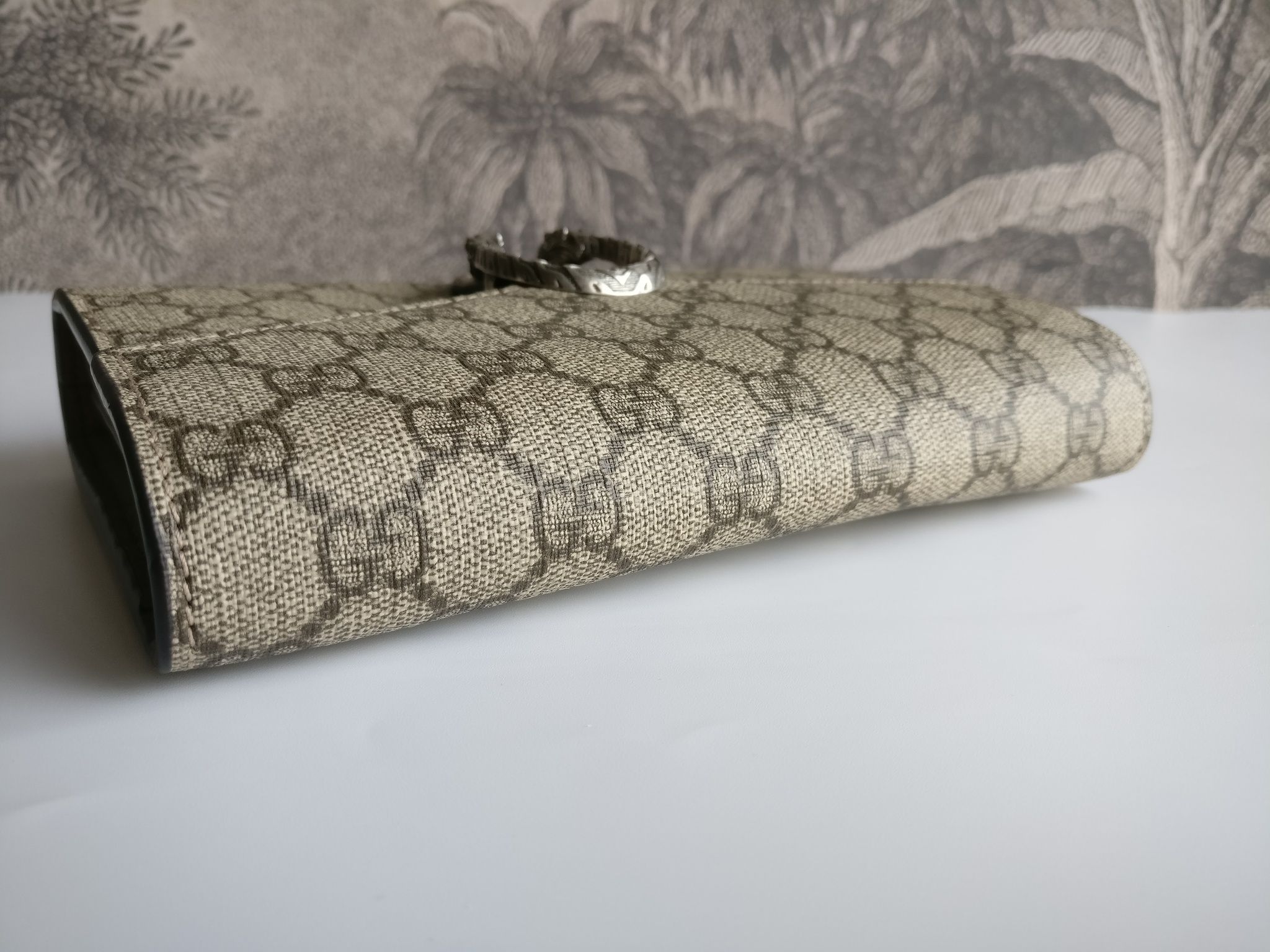 Gucci Dionysus GG Supreme Chain Wallet