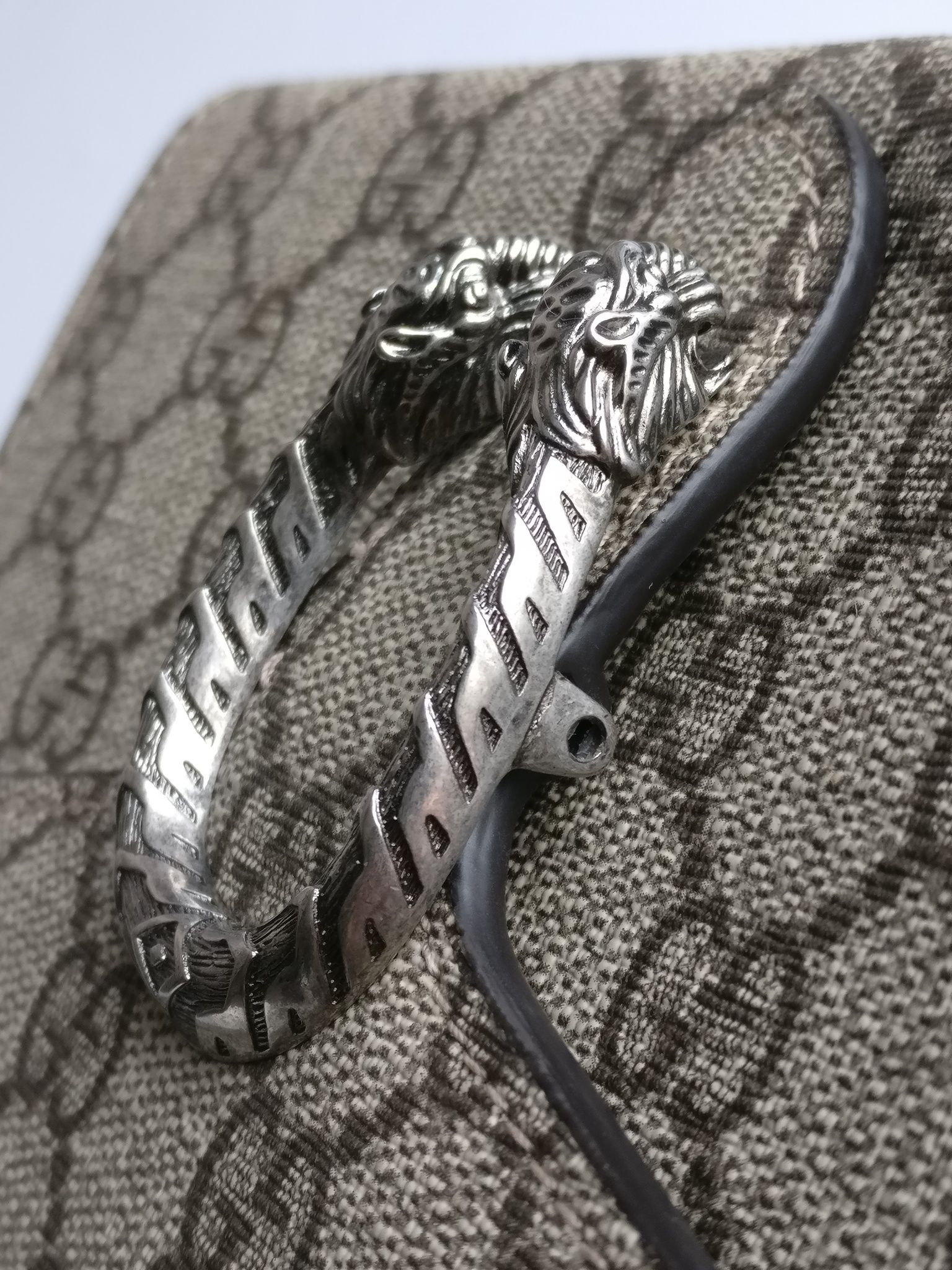 Gucci Dionysus GG Supreme Chain Wallet