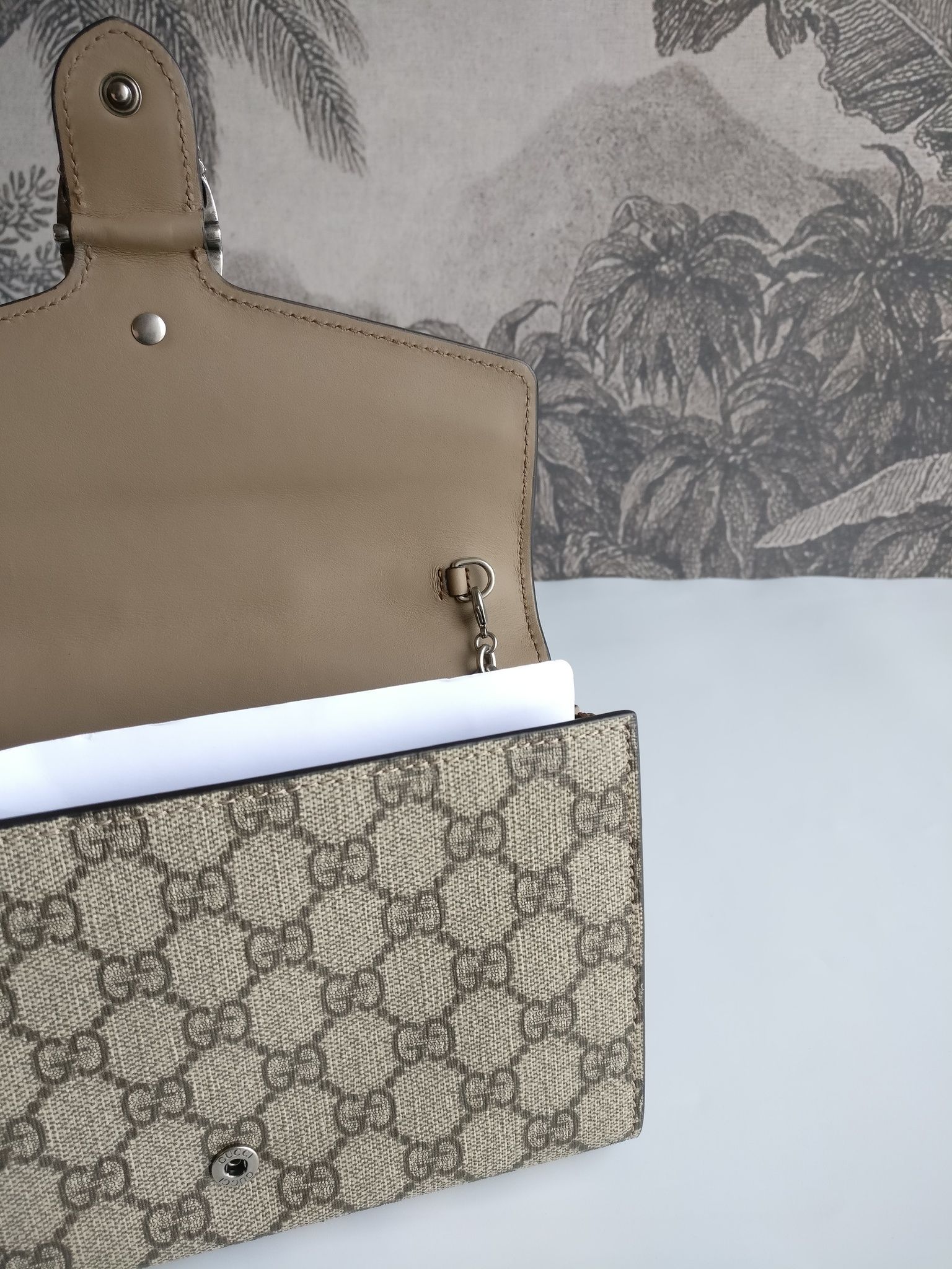 Gucci Dionysus GG Supreme Chain Wallet