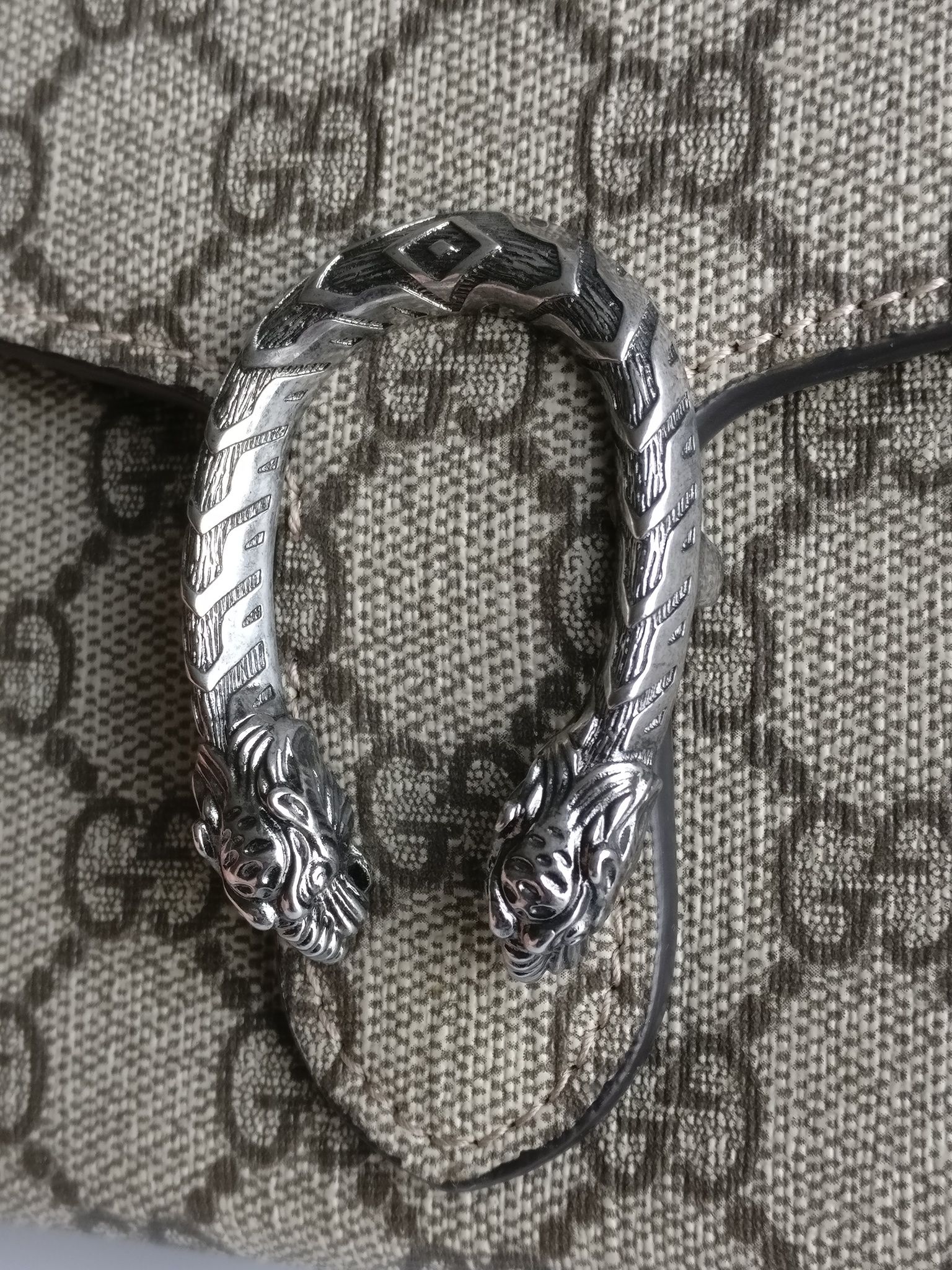 Gucci Dionysus GG Supreme Chain Wallet