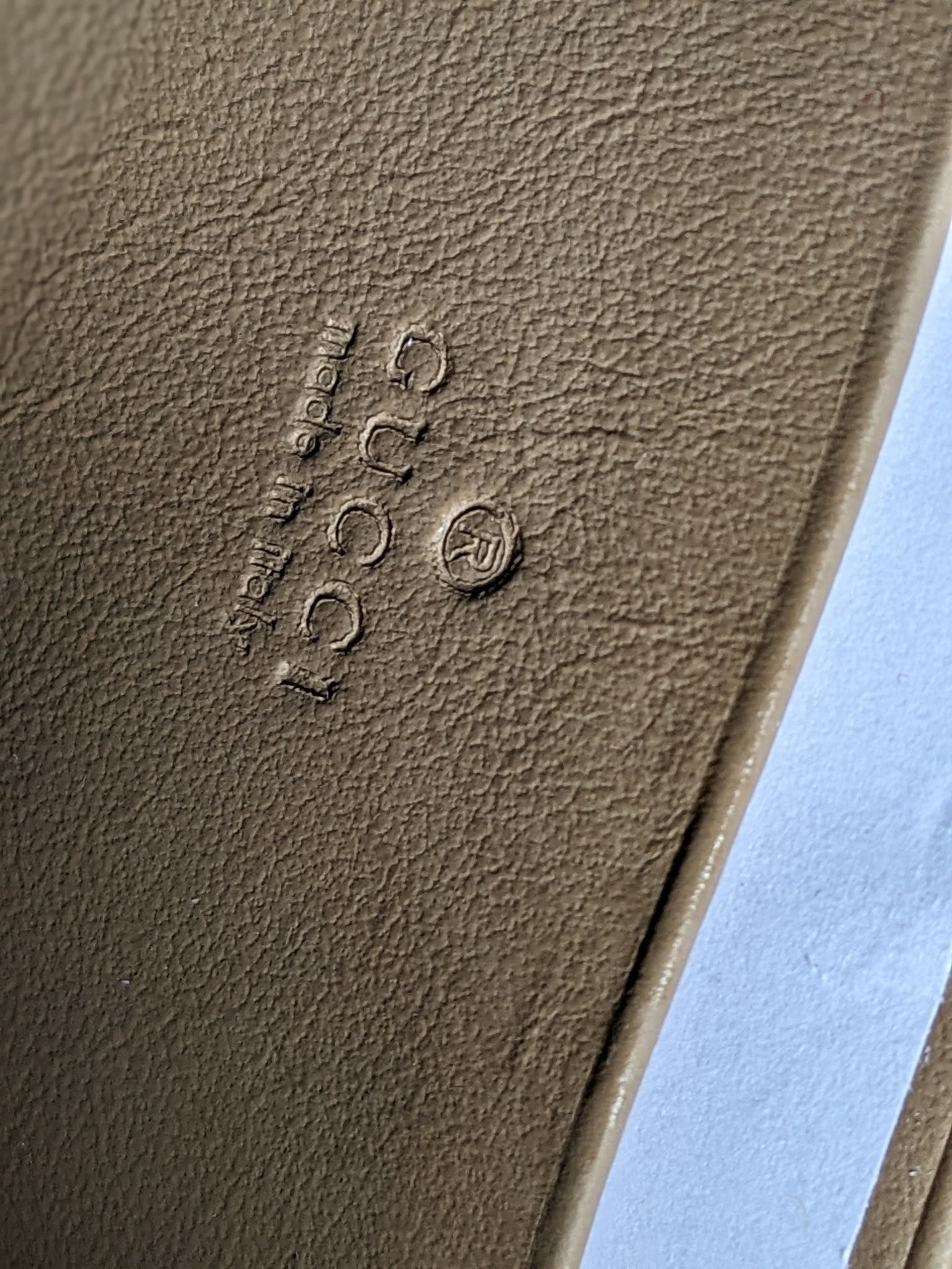Gucci Dionysus GG Supreme Chain Wallet