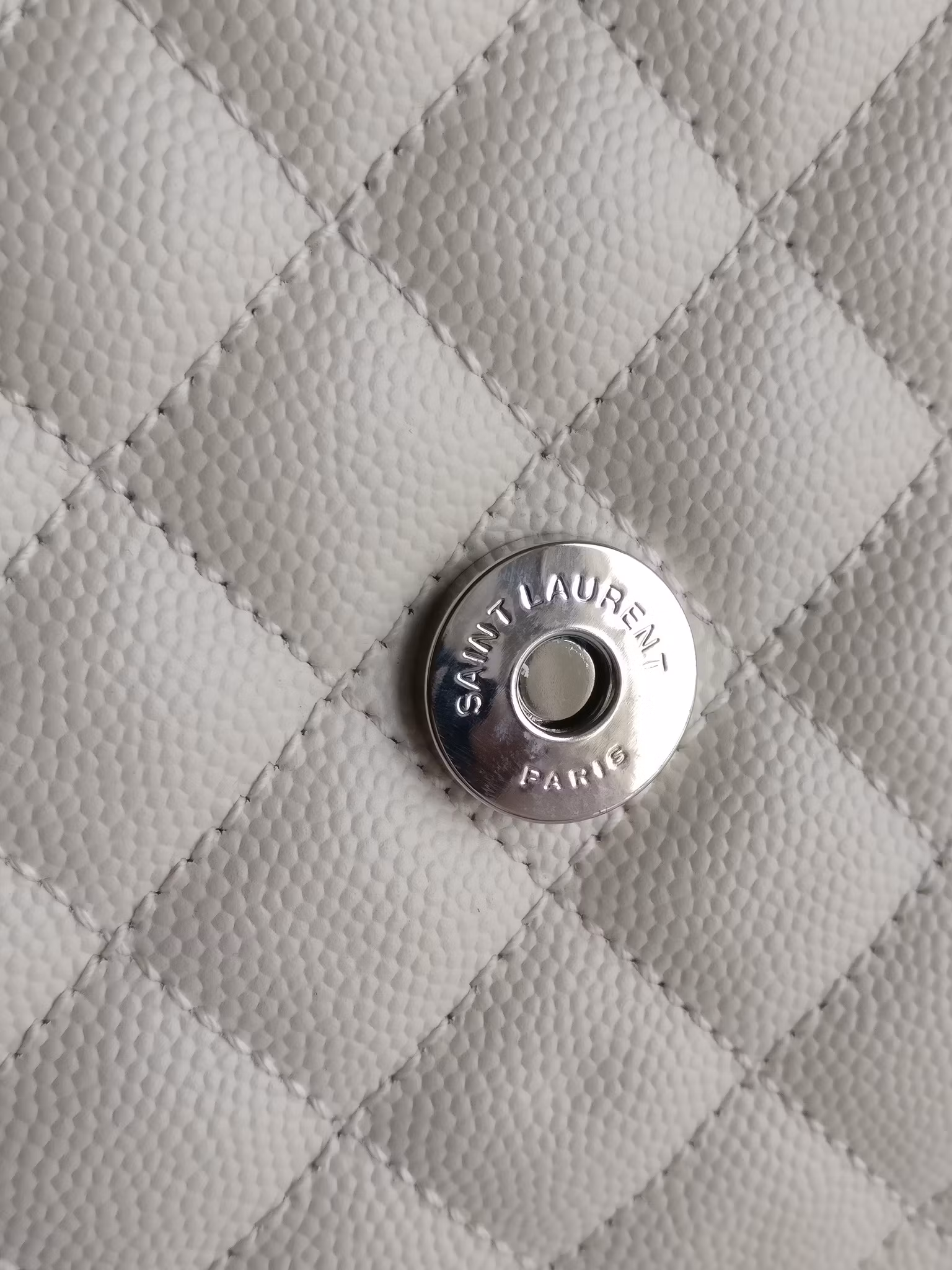 Saint Laurent Envelope Medium