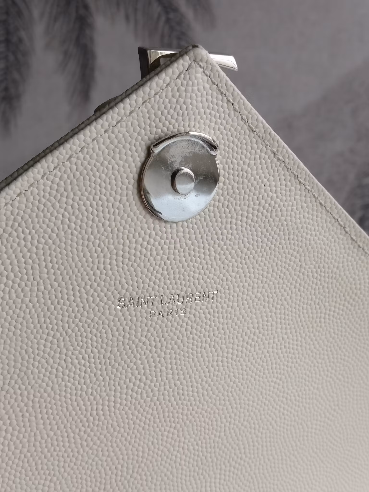 Saint Laurent Envelope Medium