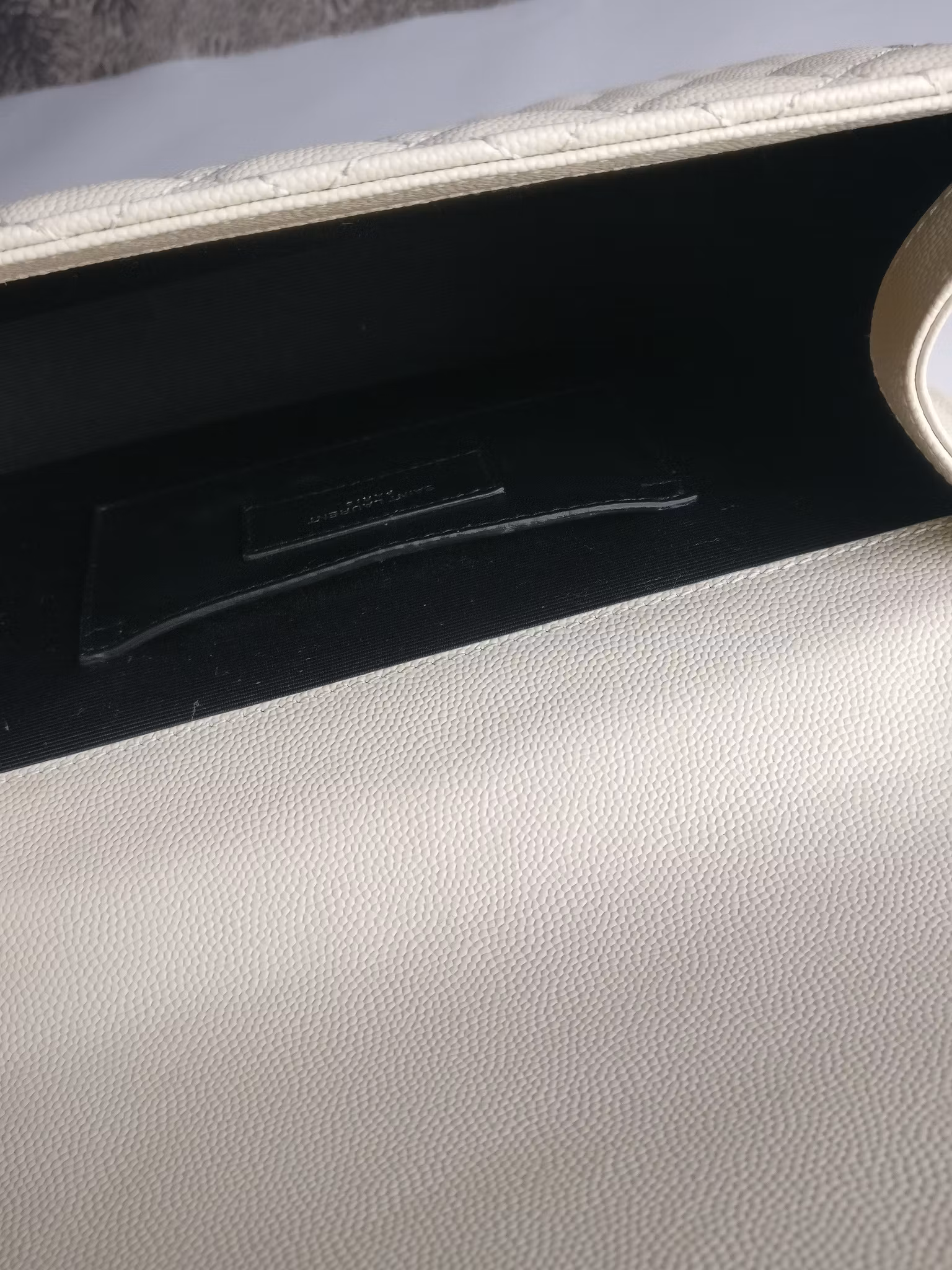 Saint Laurent Envelope Medium