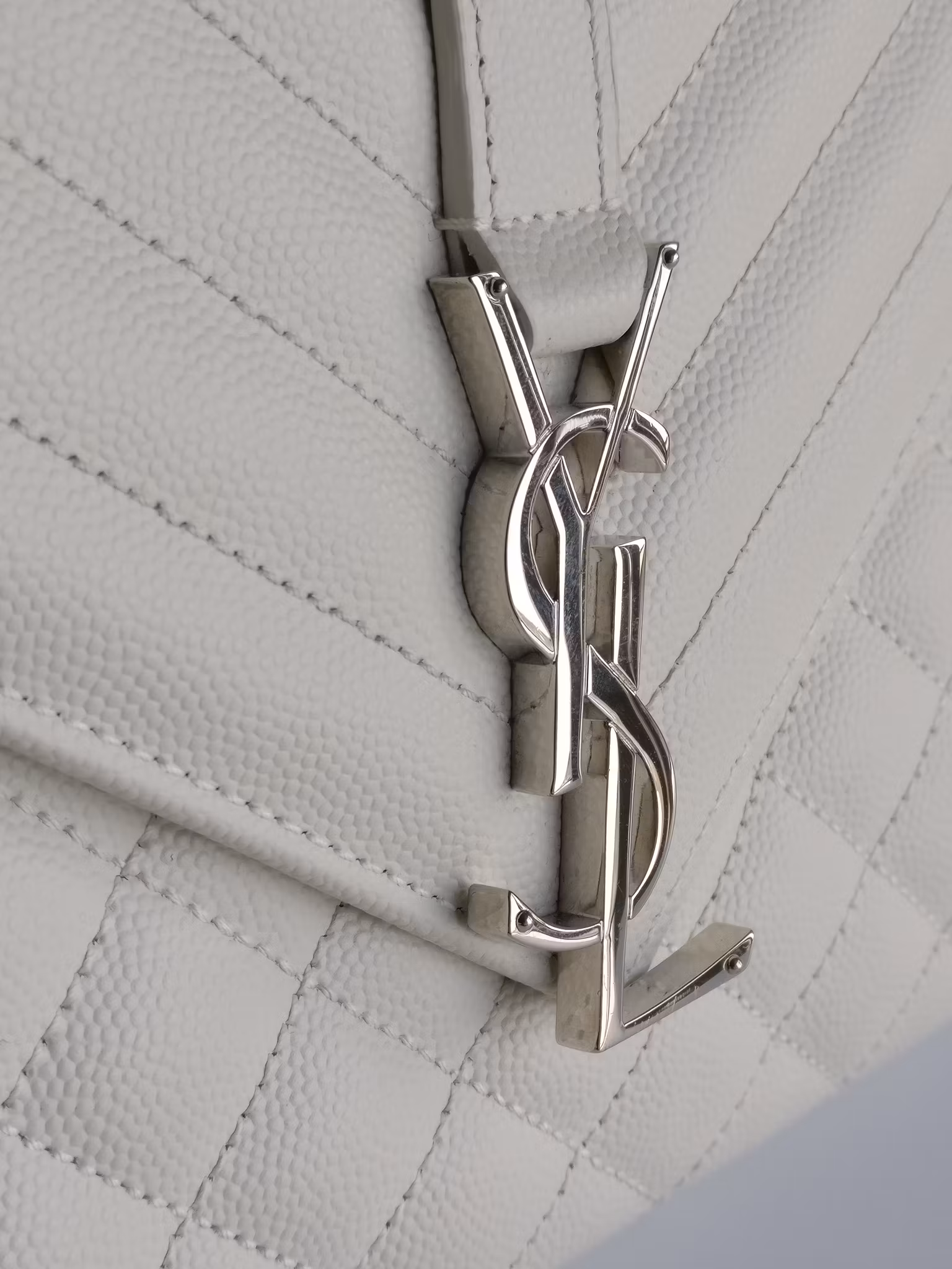 Saint Laurent Envelope Medium
