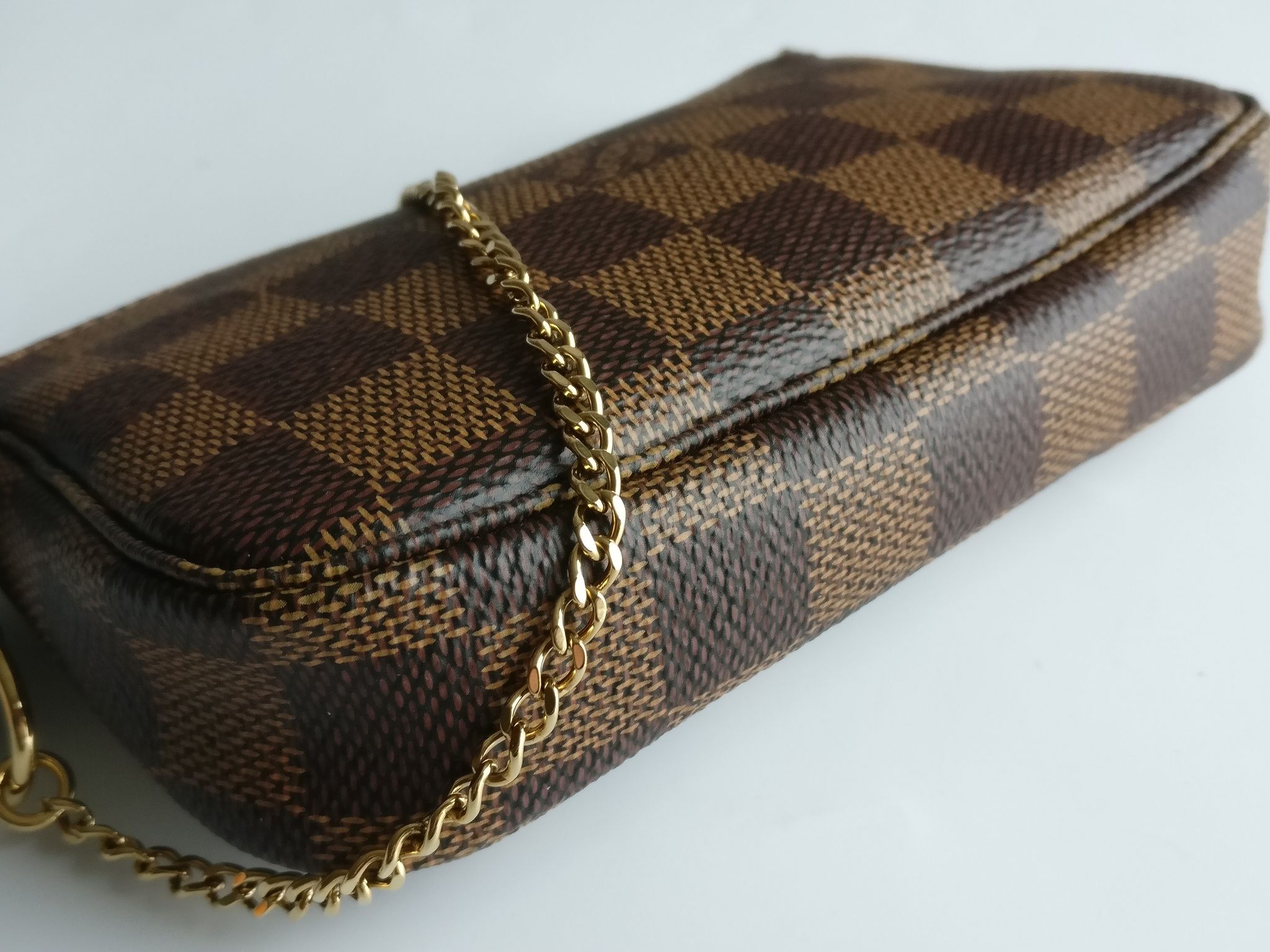 Louis Vuitton Mini Pochette Accessoires