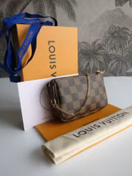 Louis Vuitton Mini Pochette Accessoires