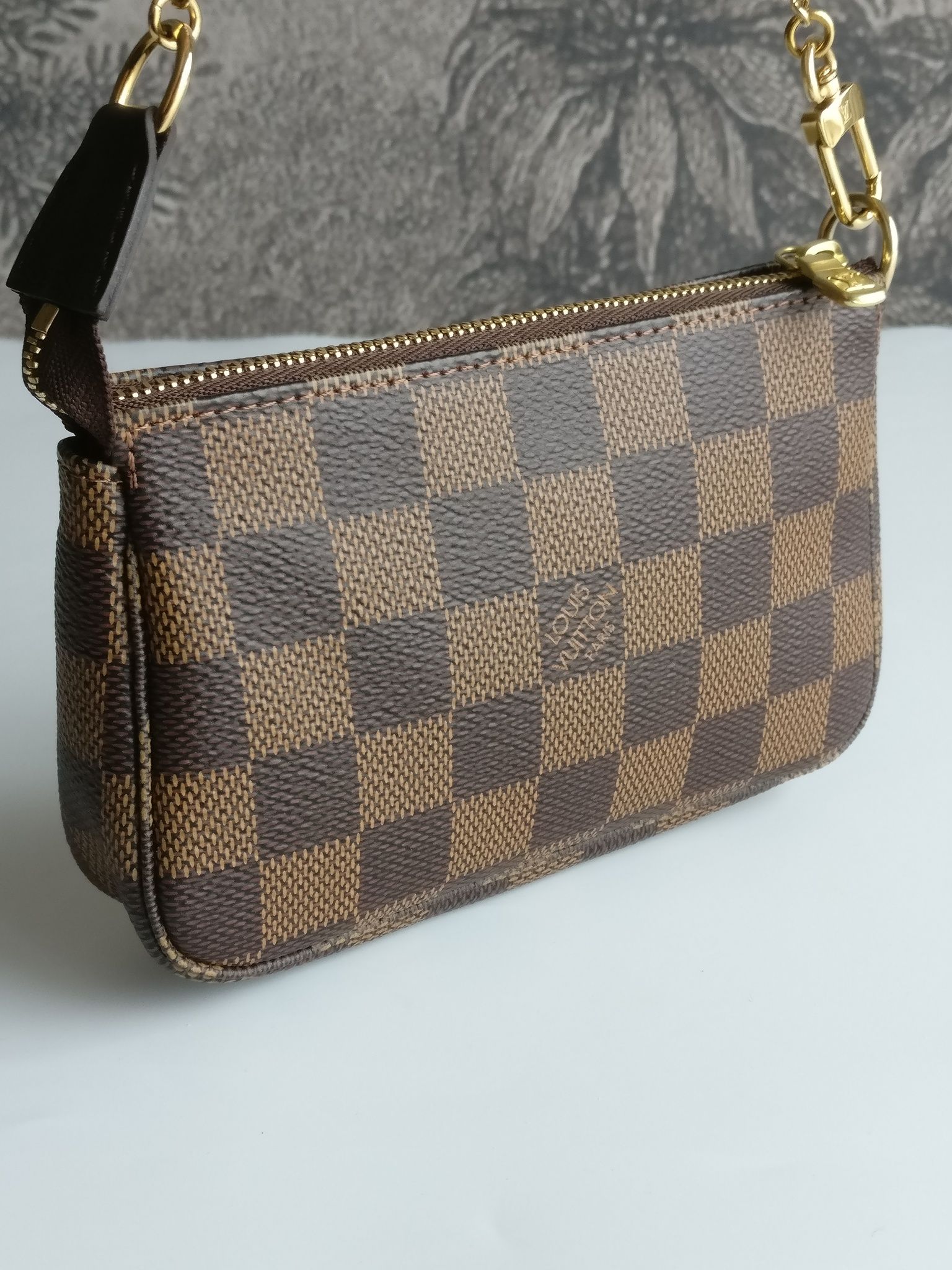 Louis Vuitton Mini Pochette Accessoires