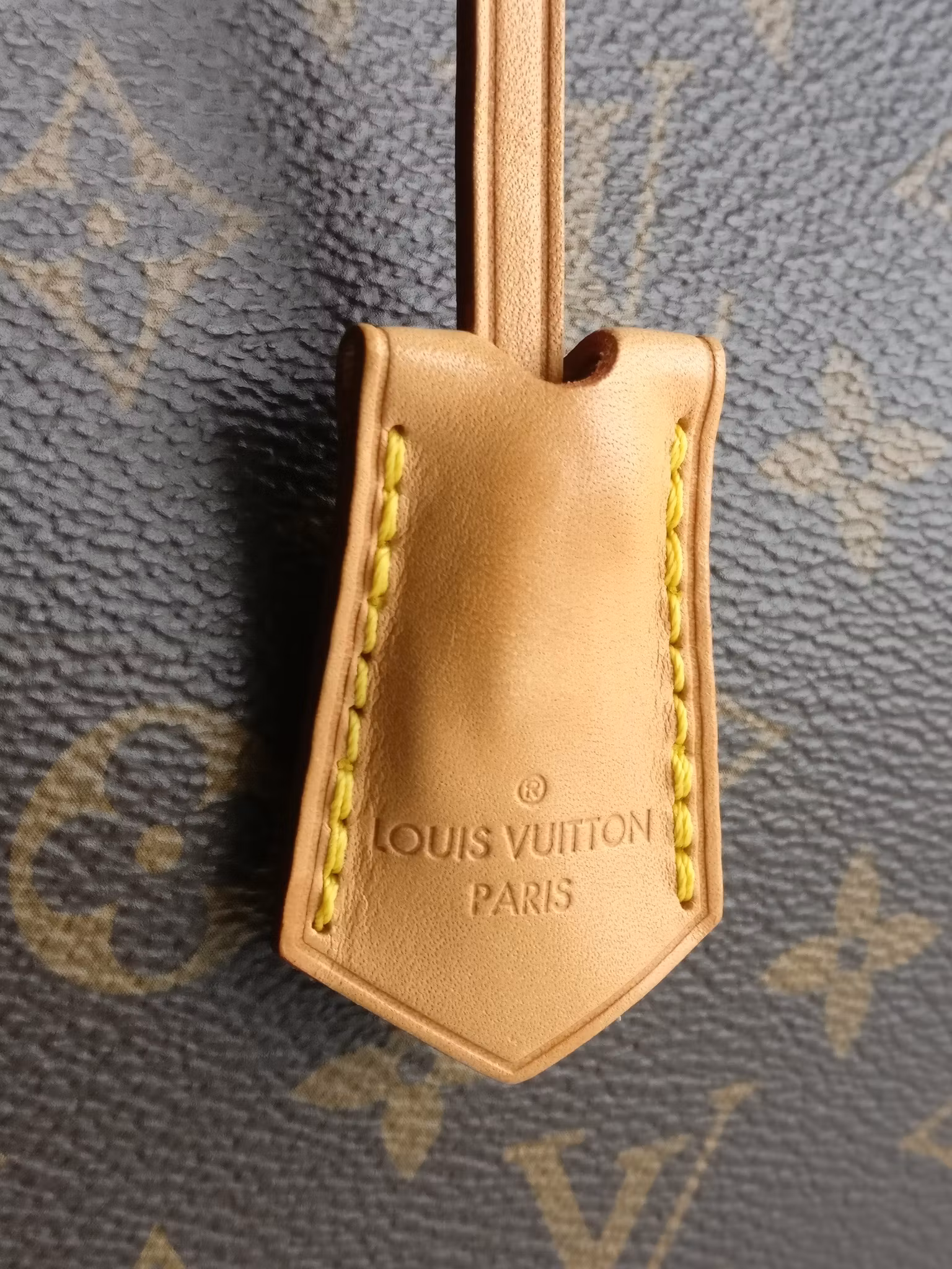 Louis Vuitton Montaigne GM