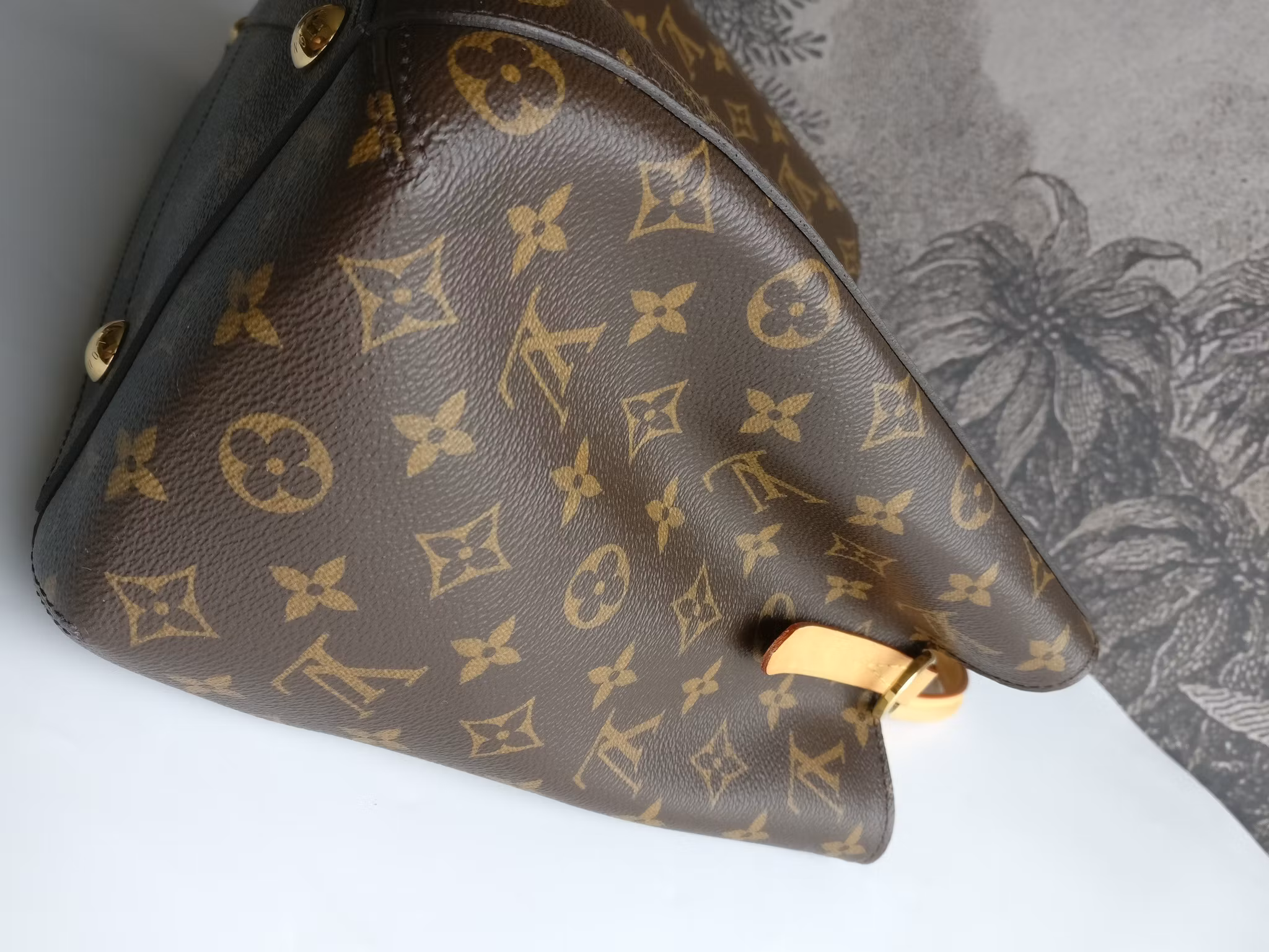 Louis Vuitton Montaigne GM