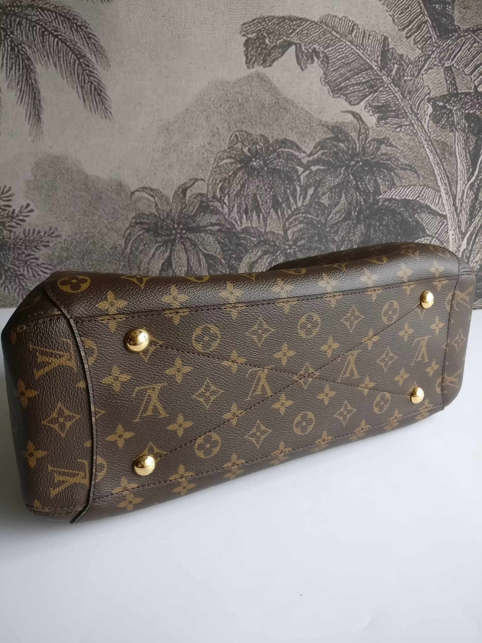 Louis Vuitton Montaigne GM