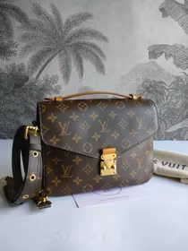 Louis Vuitton Pochette Metis