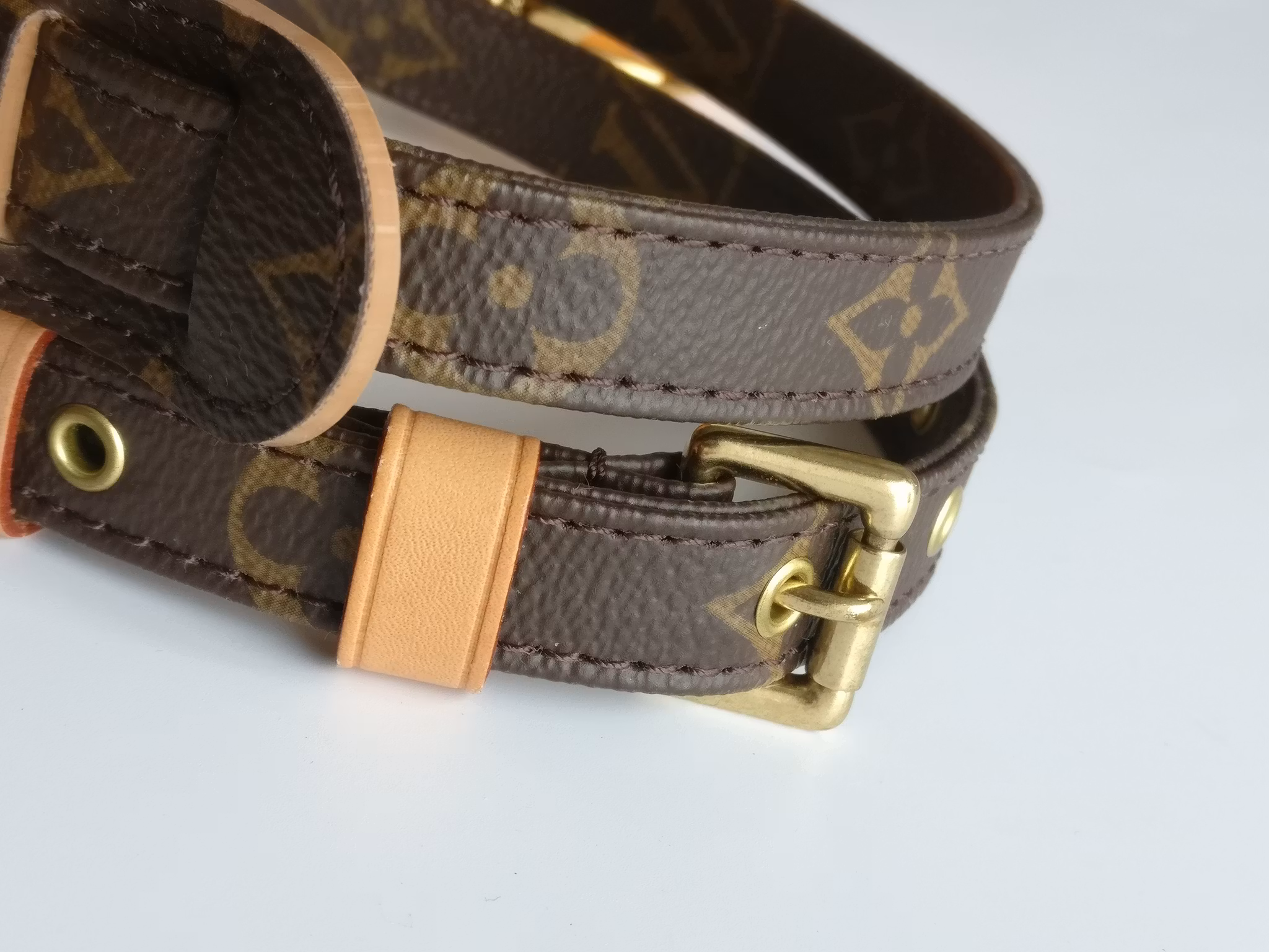 Louis Vuitton Shoulder strap