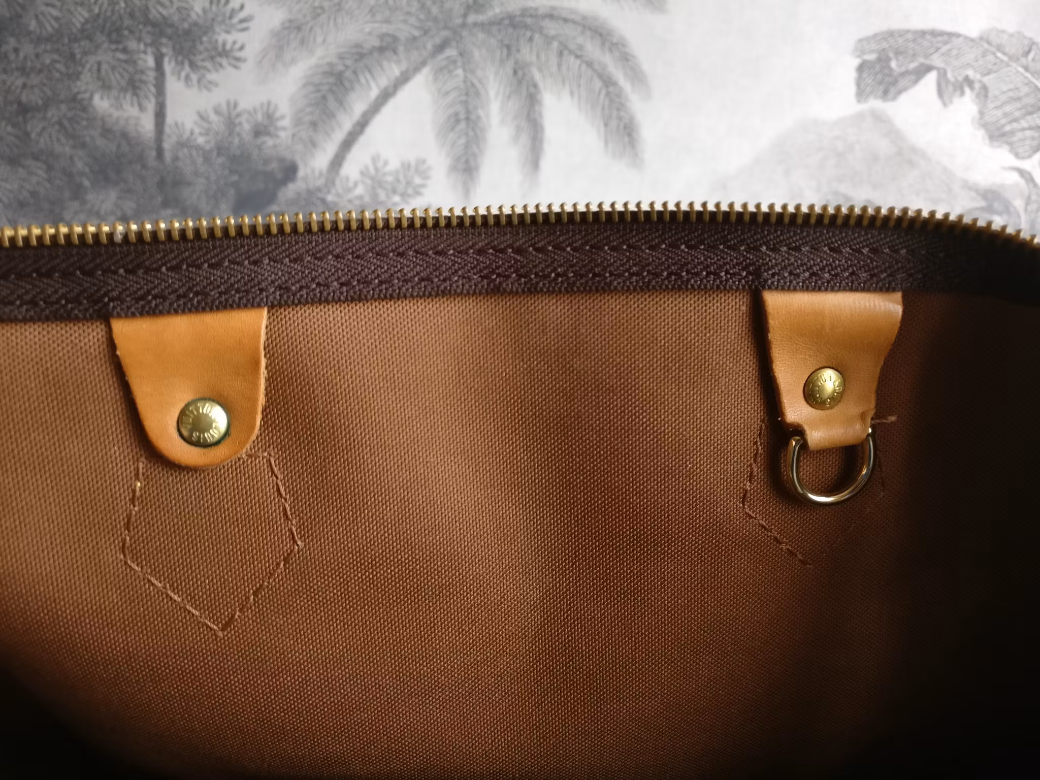 Louis Vuitton Speedy 40