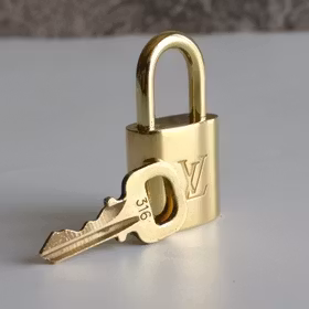 Louis Vuitton Padlock and key 316