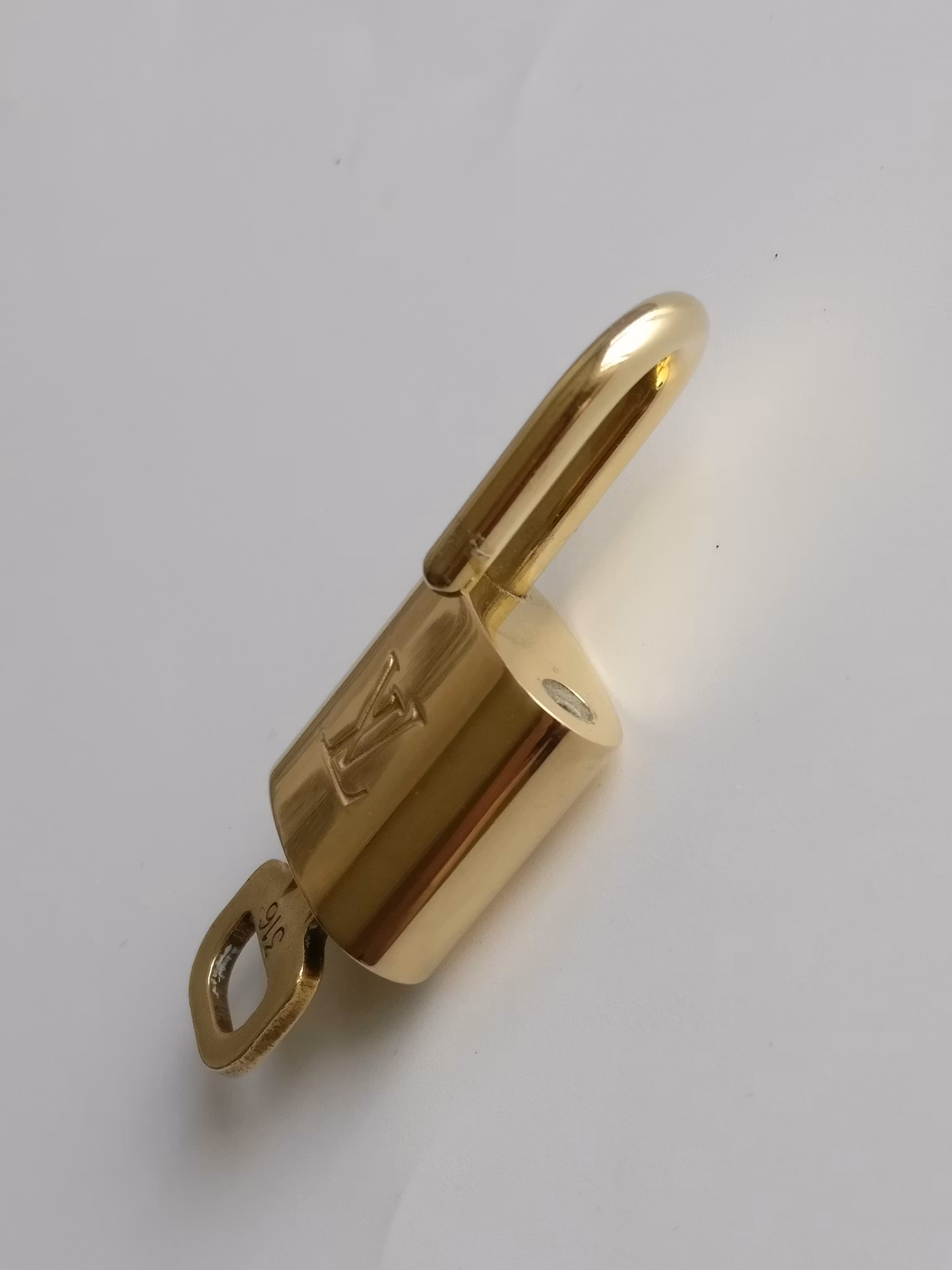 Louis Vuitton Padlock and key 316