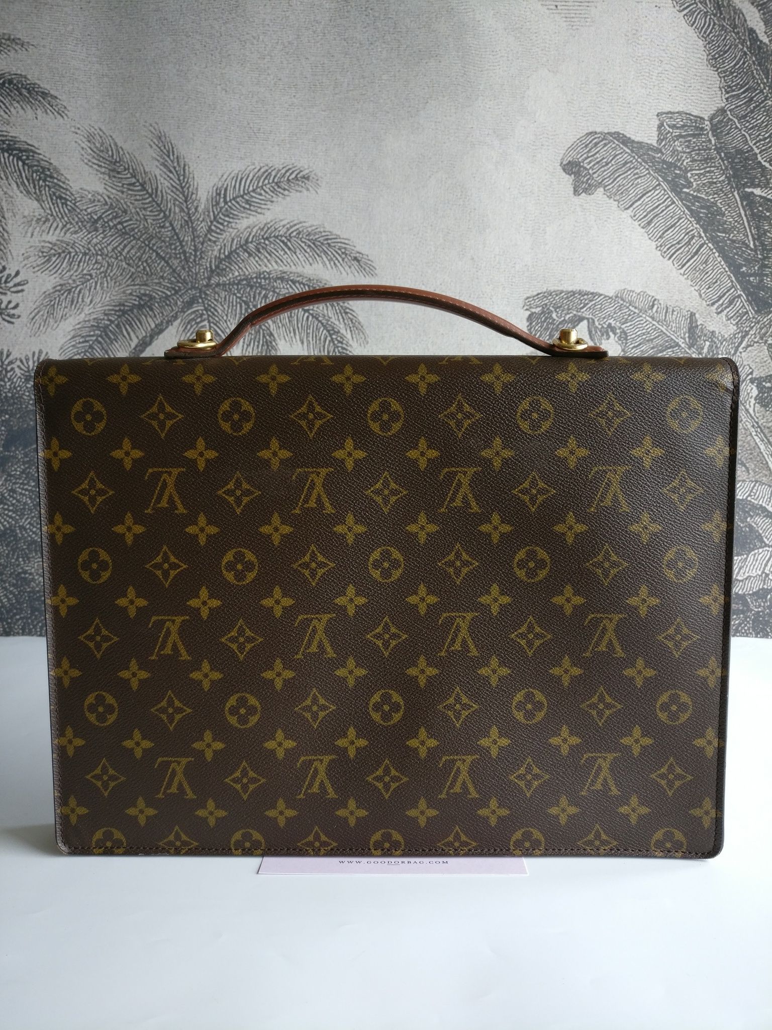 Louis Vuitton Porte Documents Bandouliere