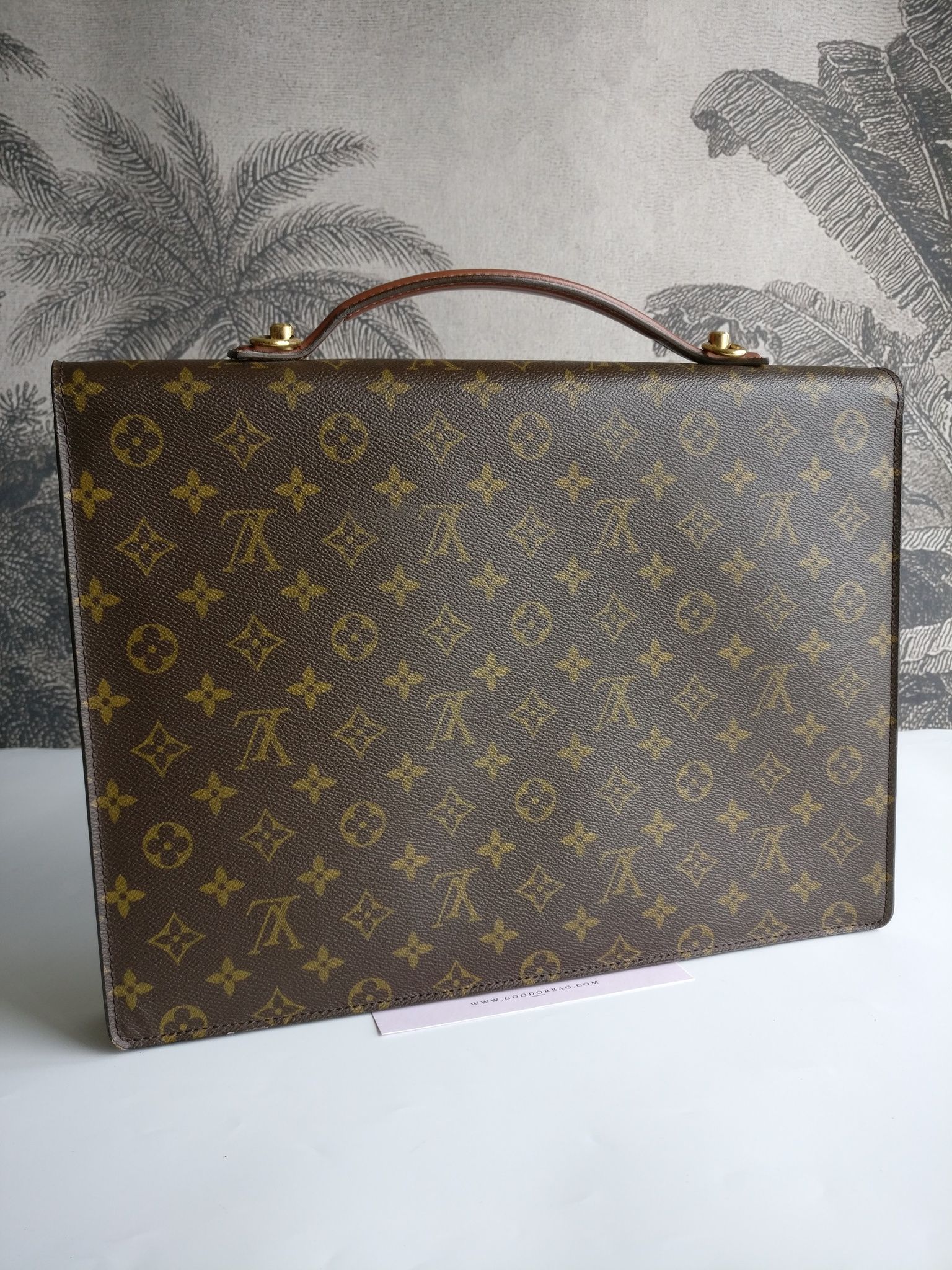 Louis Vuitton Porte Documents Bandouliere