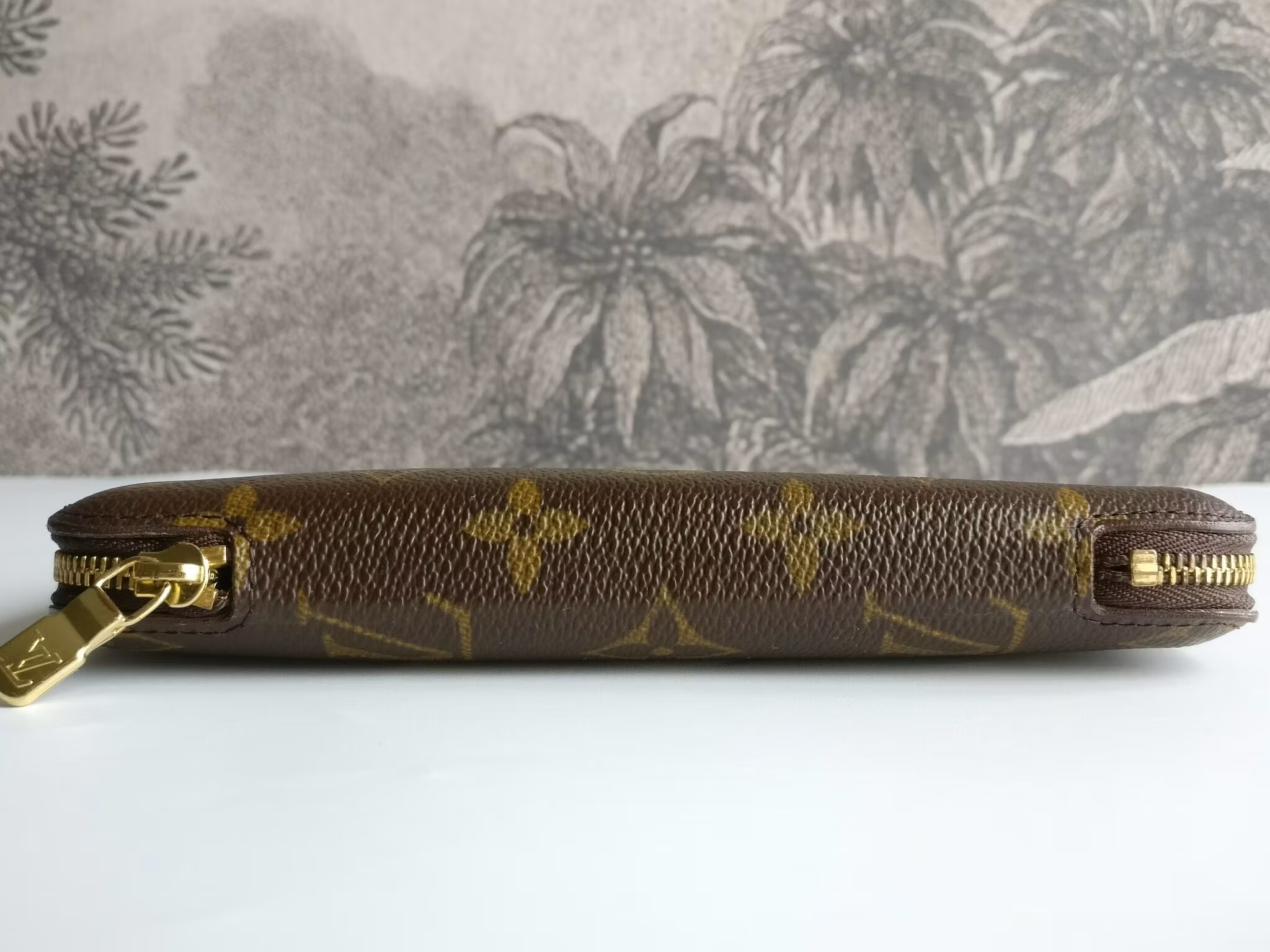 Louis Vuitton Geode Travel Case Organizer