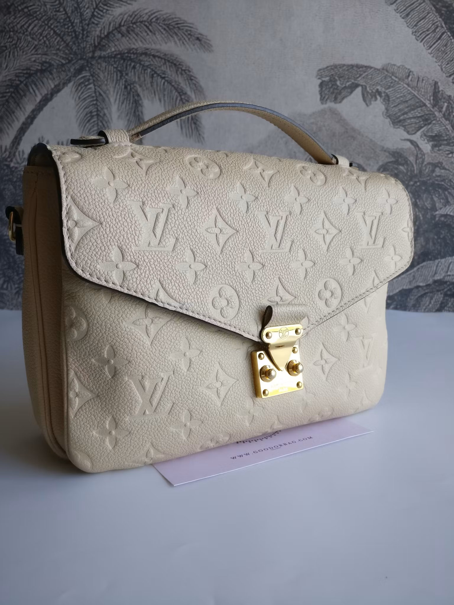 Louis Vuitton Pochette Metis empreinte