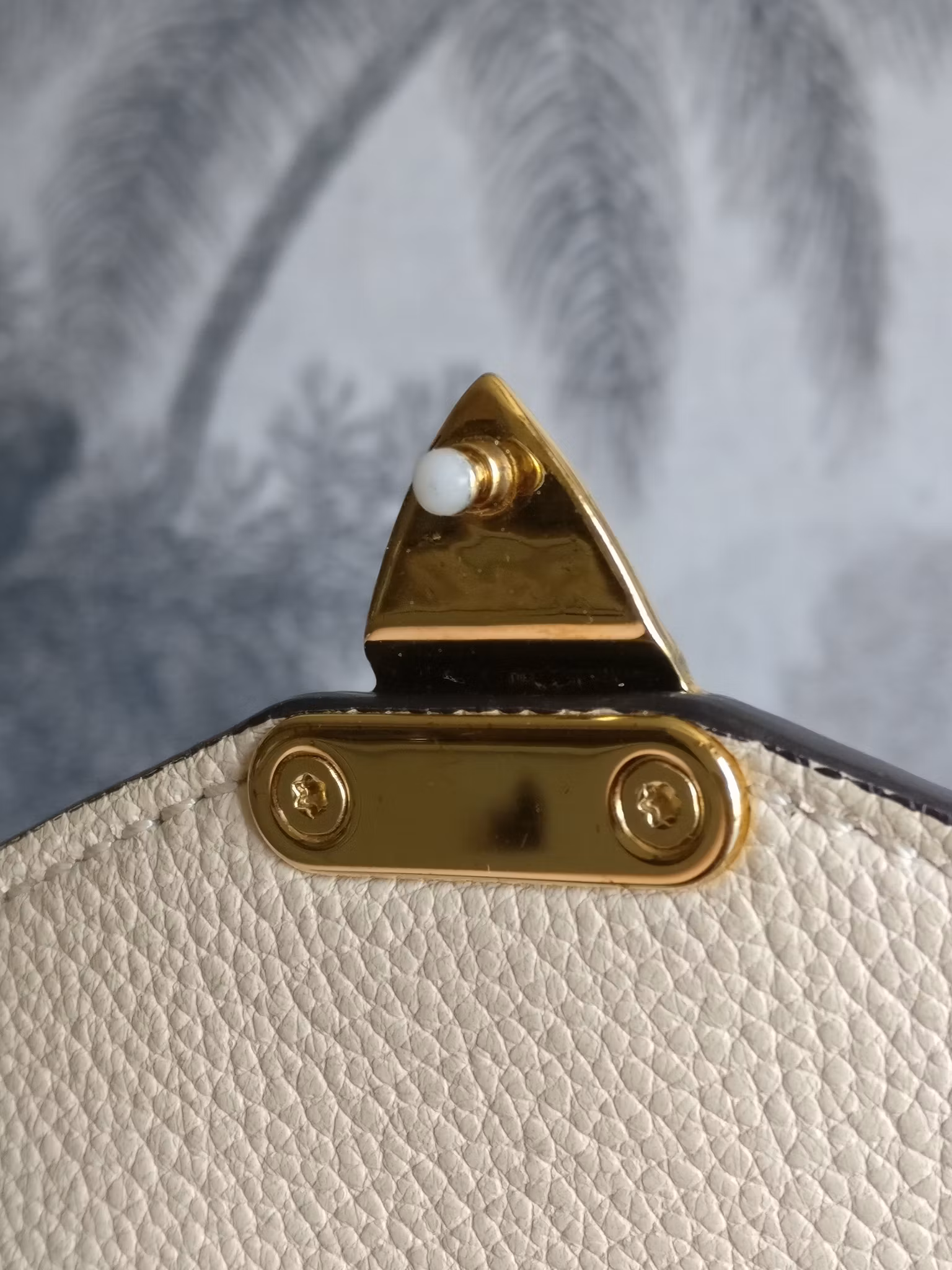 Louis Vuitton Pochette Metis empreinte