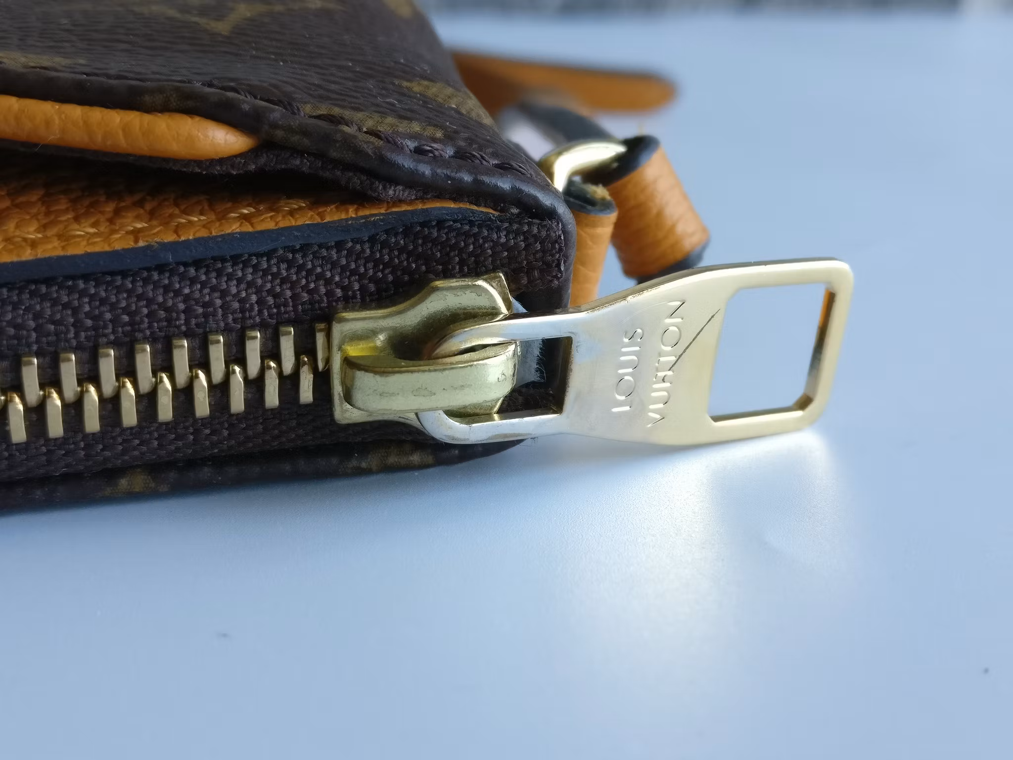 Louis Vuitton Pochette Pallas Uniformes
