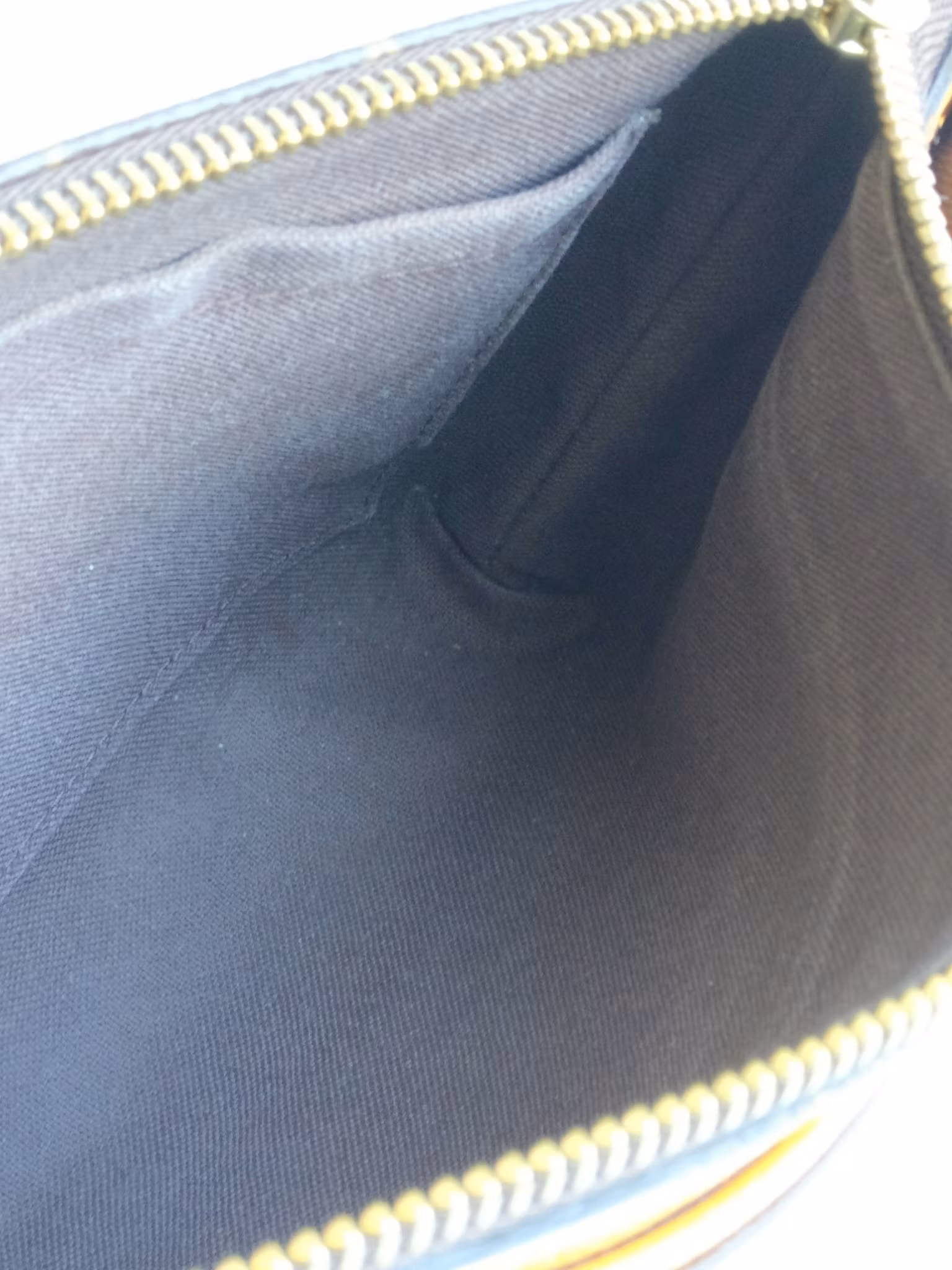 Louis Vuitton Pochette Pallas Uniformes