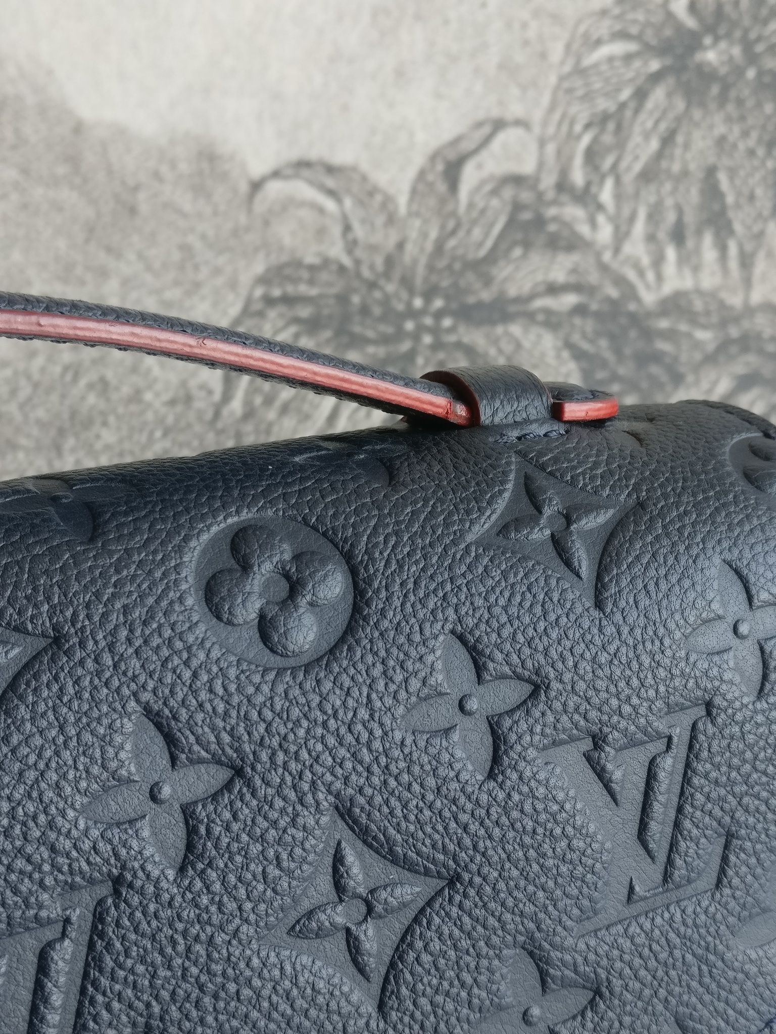 Louis Vuitton Pochette Metis empreinte blue