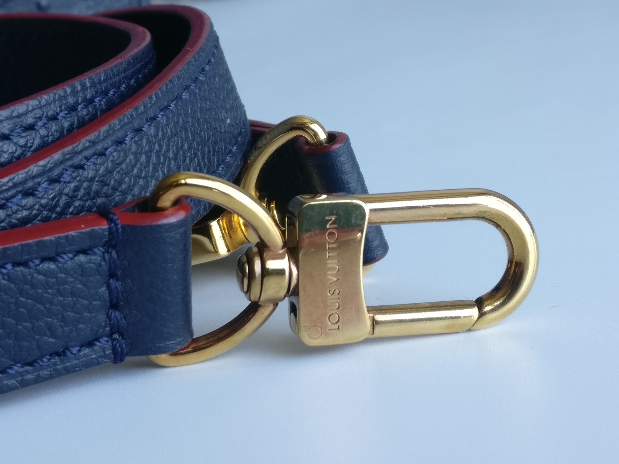 Louis Vuitton Pochette Metis empreinte blue