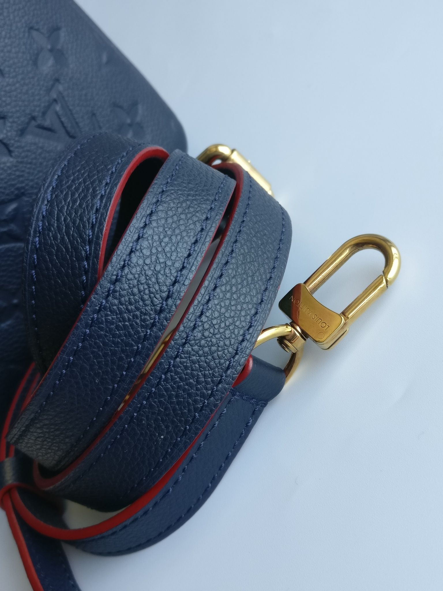 Louis Vuitton Pochette Metis empreinte blue