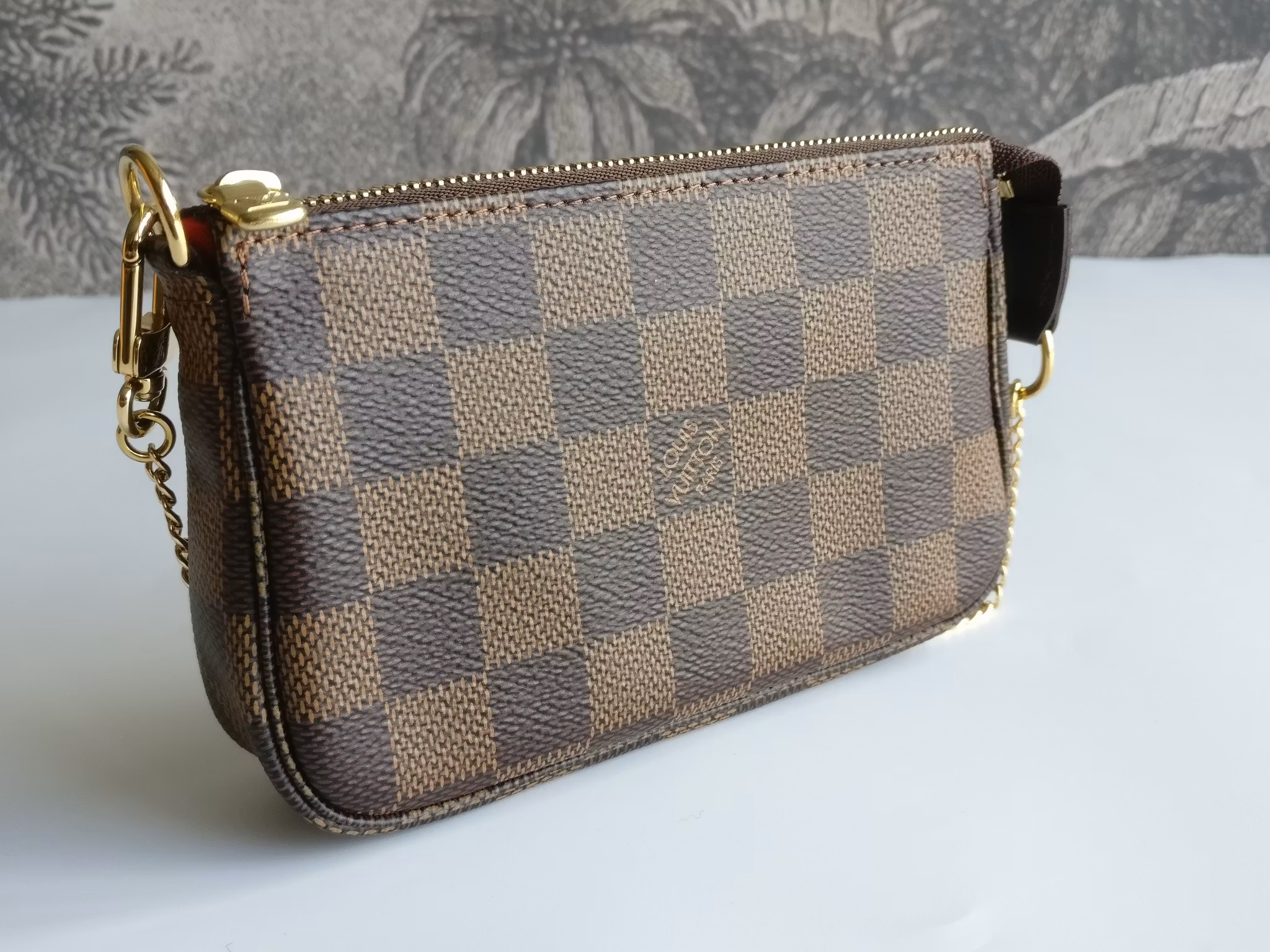 Louis Vuitton Mini Pochette Accessoires