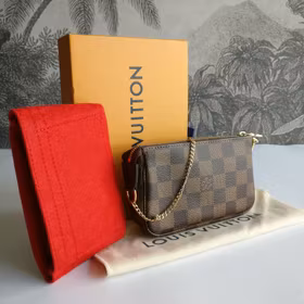 Louis Vuitton Mini Pochette Accessoires