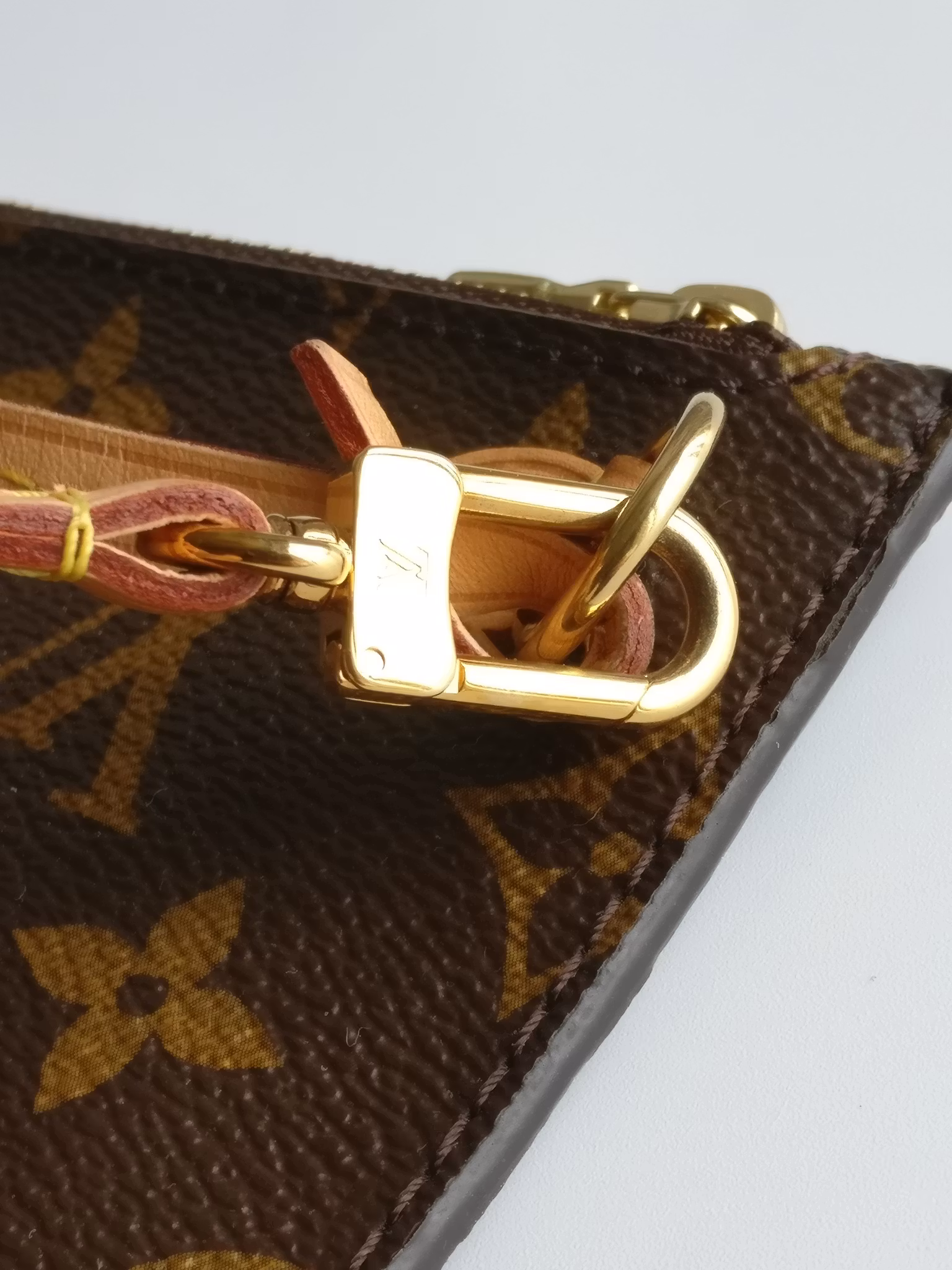Louis Vuitton Neverfull MM pochette