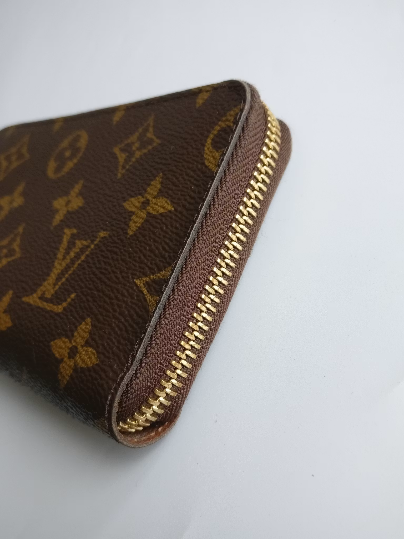 Louis Vuitton Compact Zippy Wallet