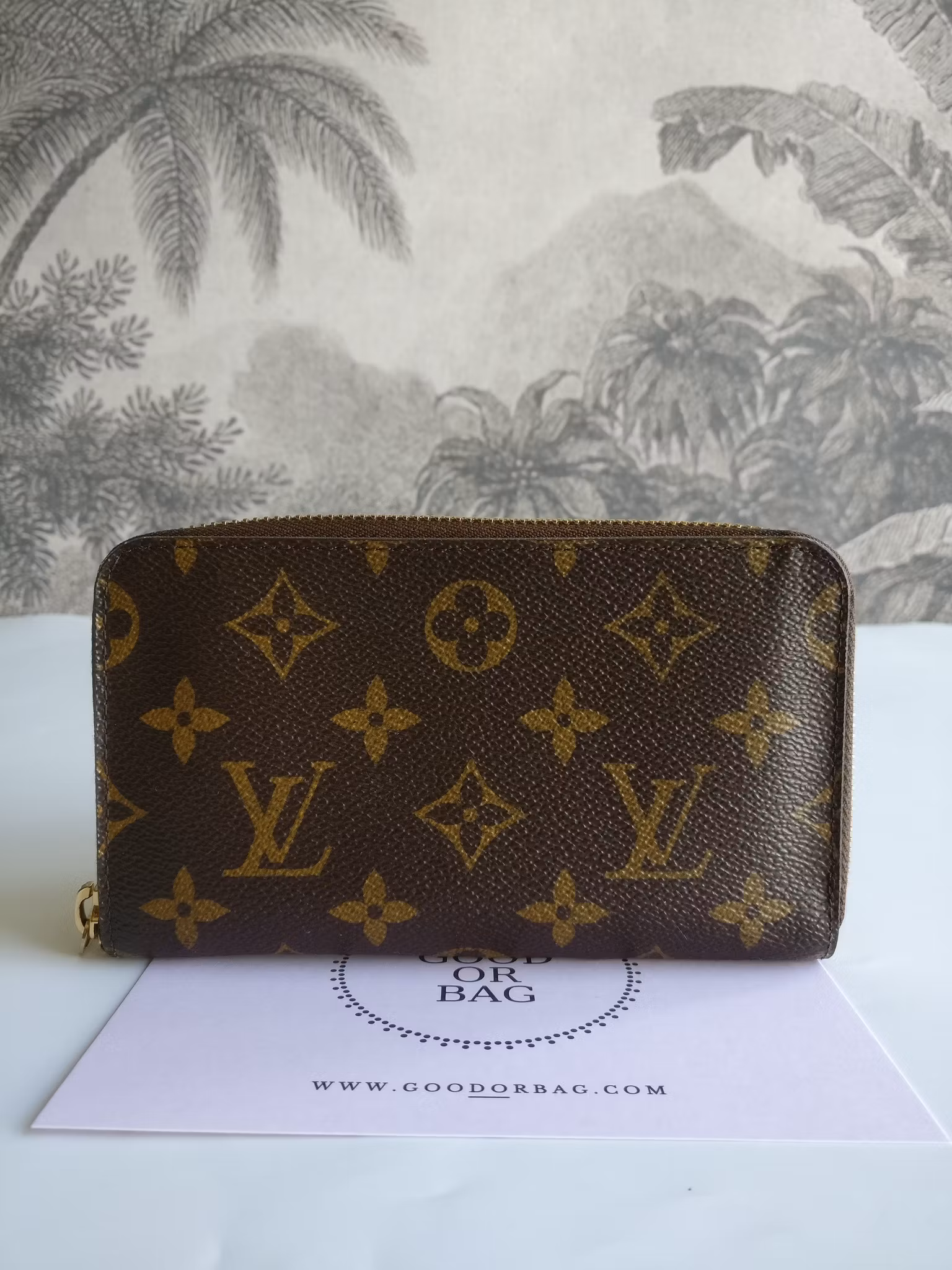 Louis Vuitton Compact Zippy Wallet
