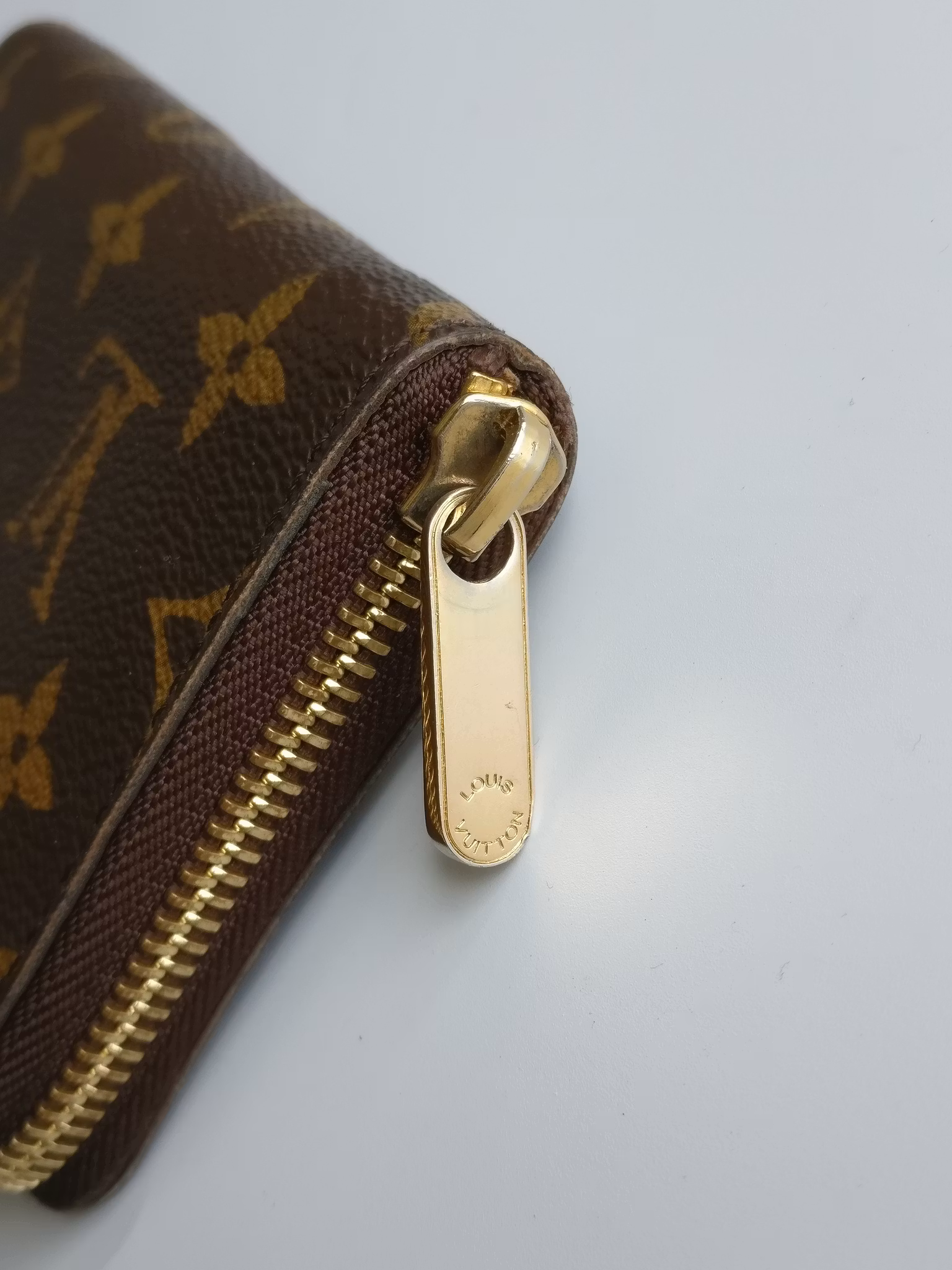 Louis Vuitton Compact Zippy Wallet