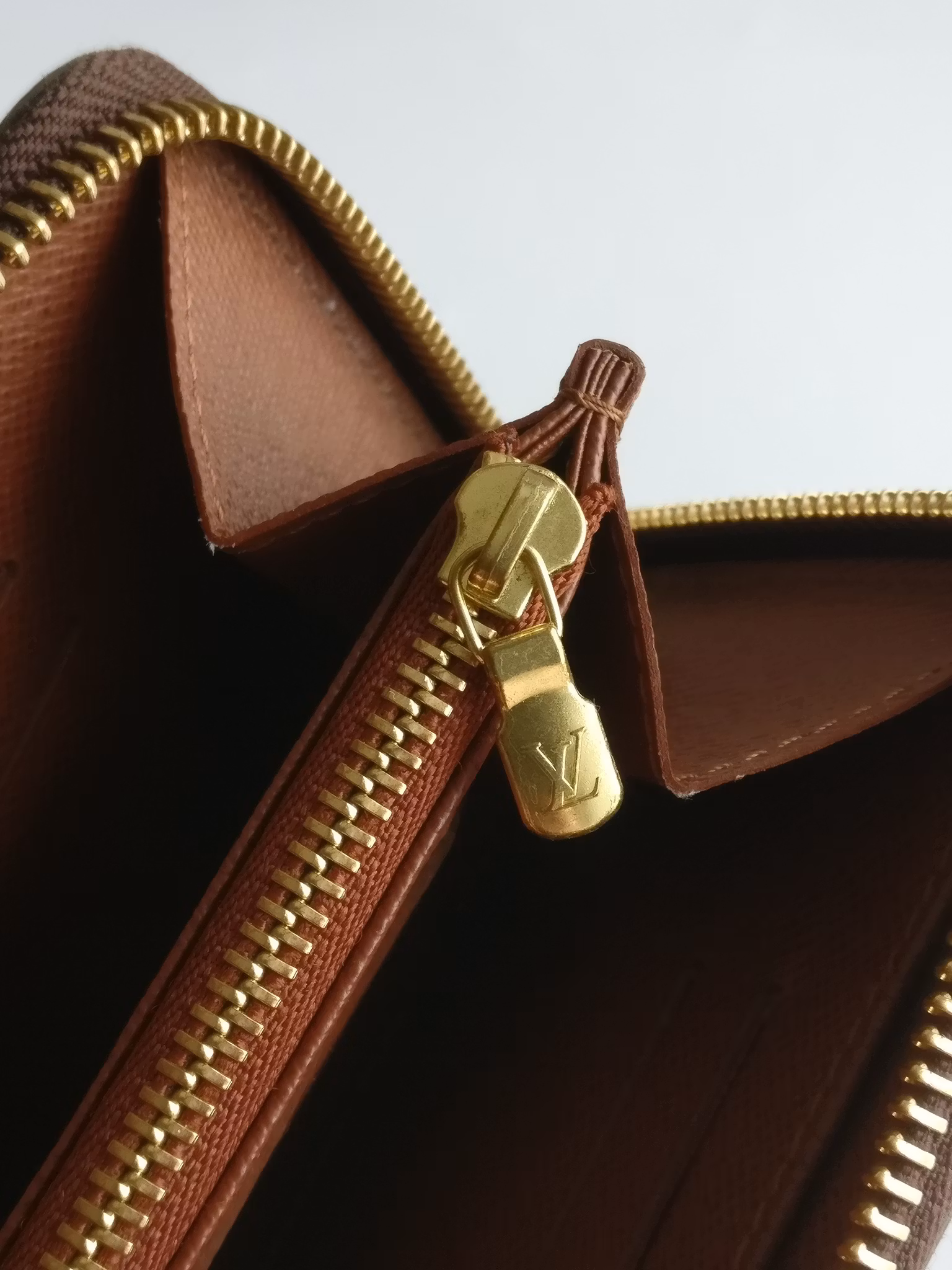 Louis Vuitton Compact Zippy Wallet