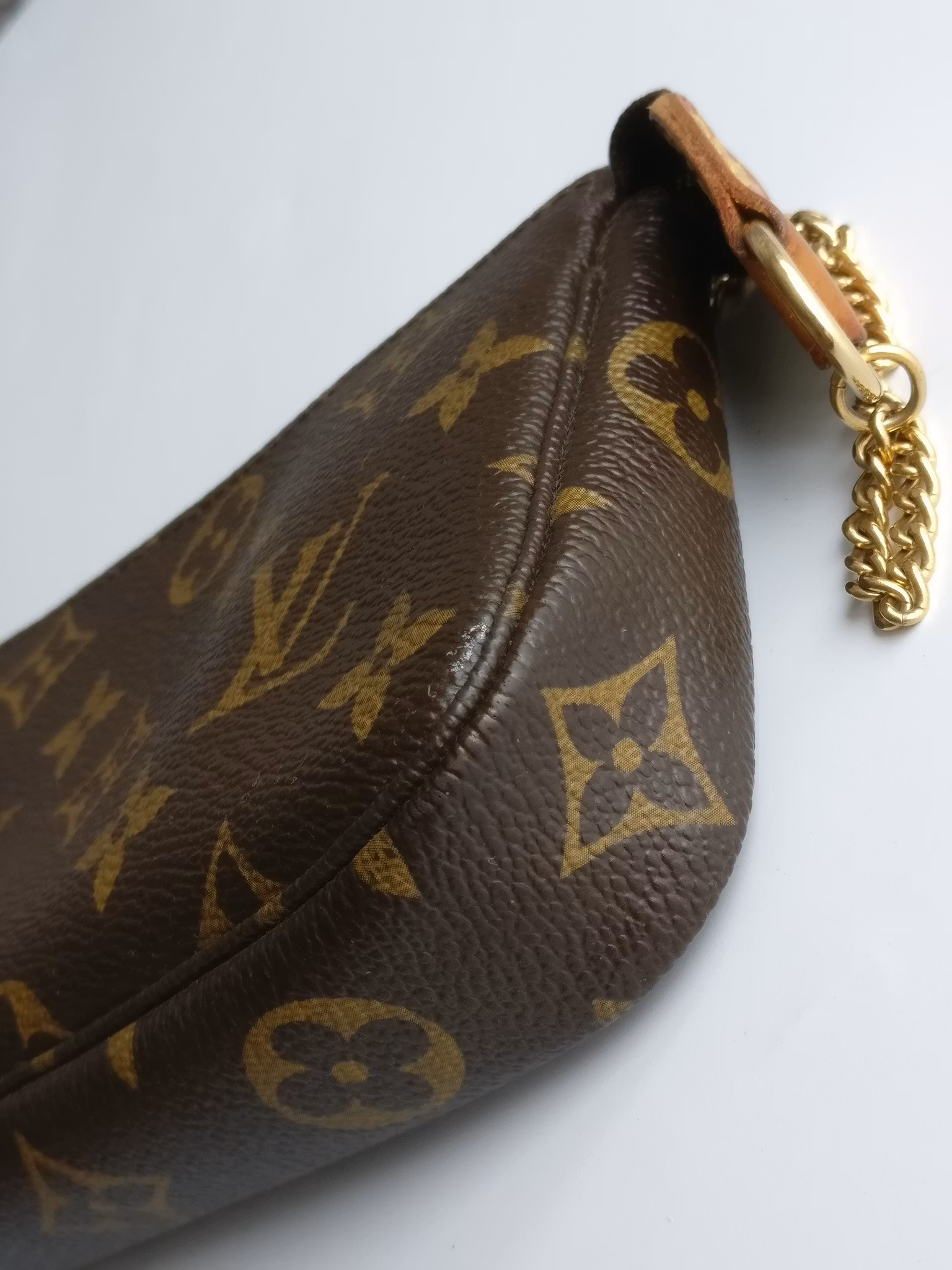 Louis Vuitton Mini Pochette Accessoires